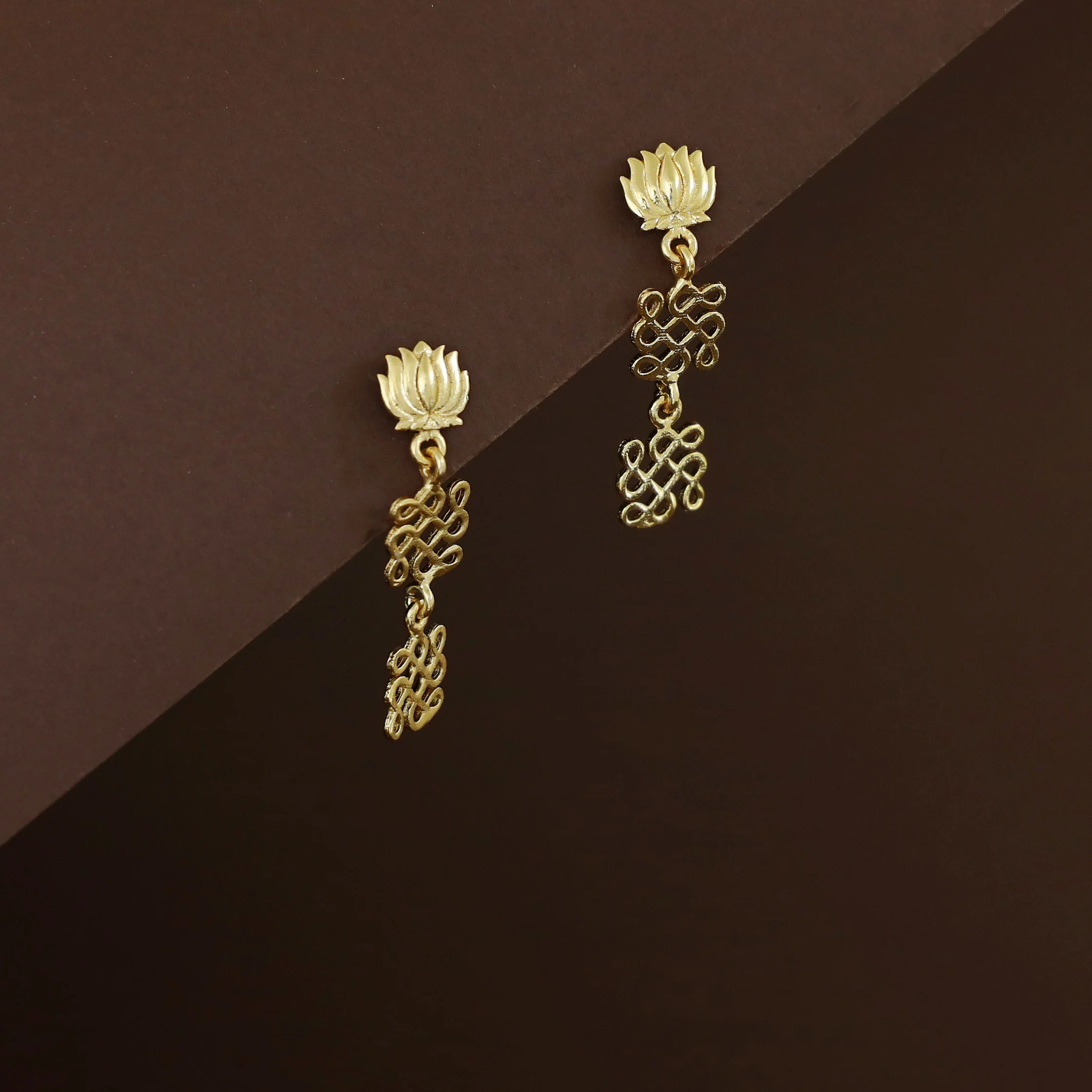 Telese Golden Dual Knot Lotus Earring - Image 2