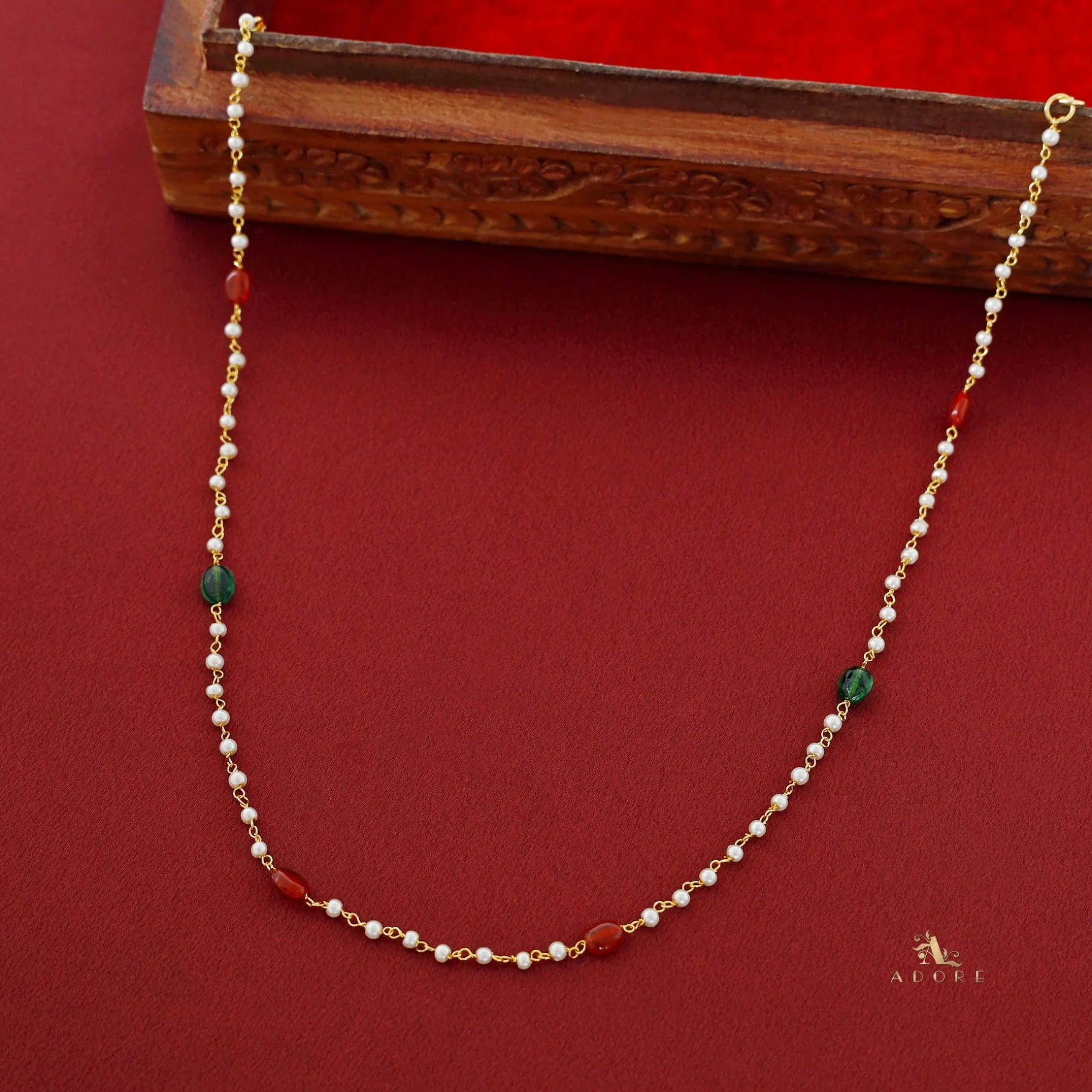 Tenille Single Layer Neckpiece - Image 2