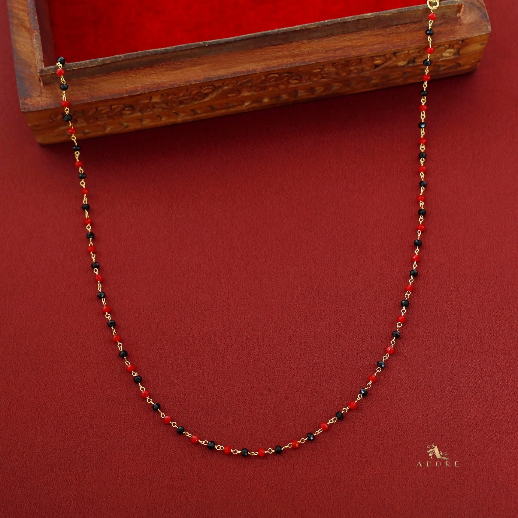 Tenille Single Layer Neckpiece - Image 25