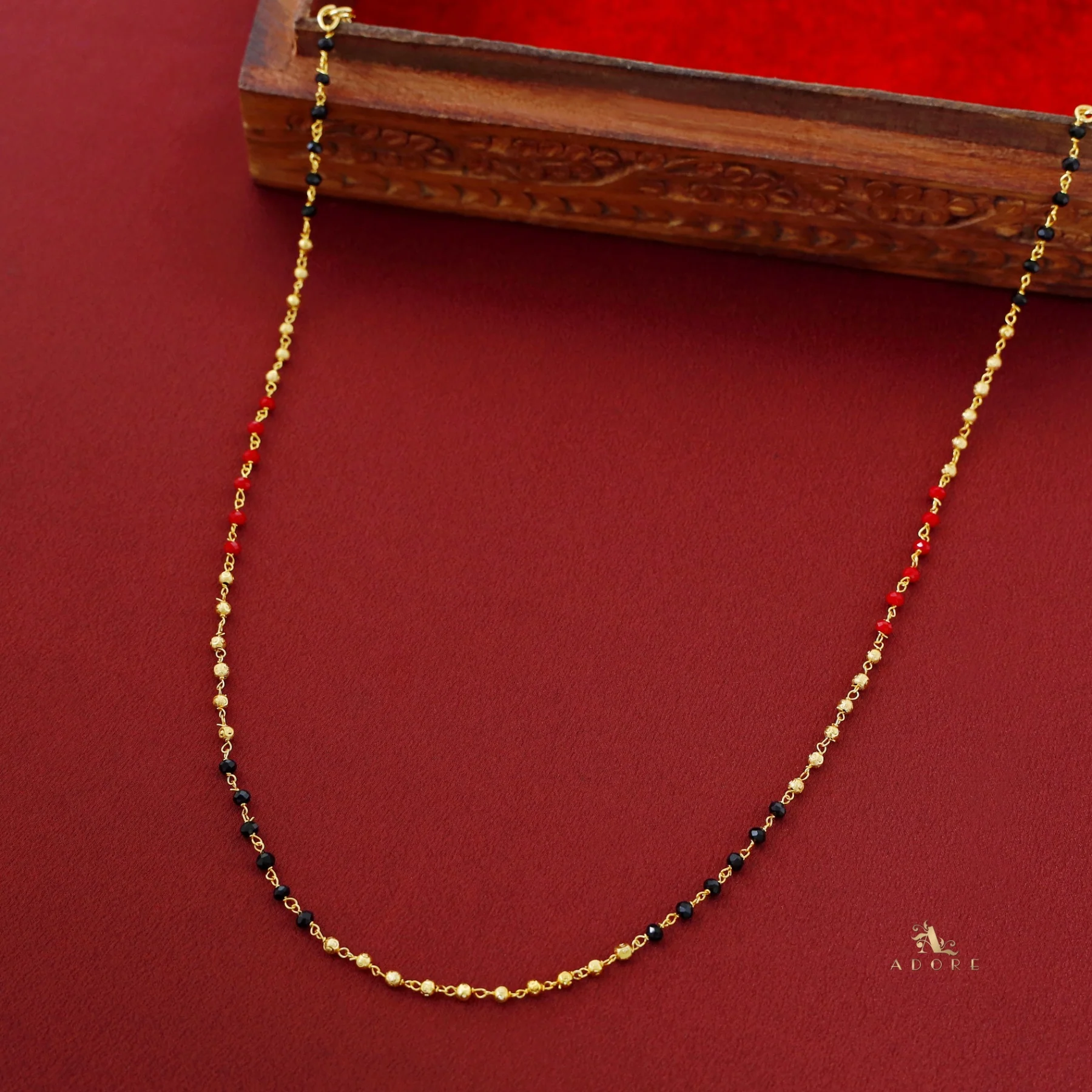 Tenille Single Layer Neckpiece - Image 28