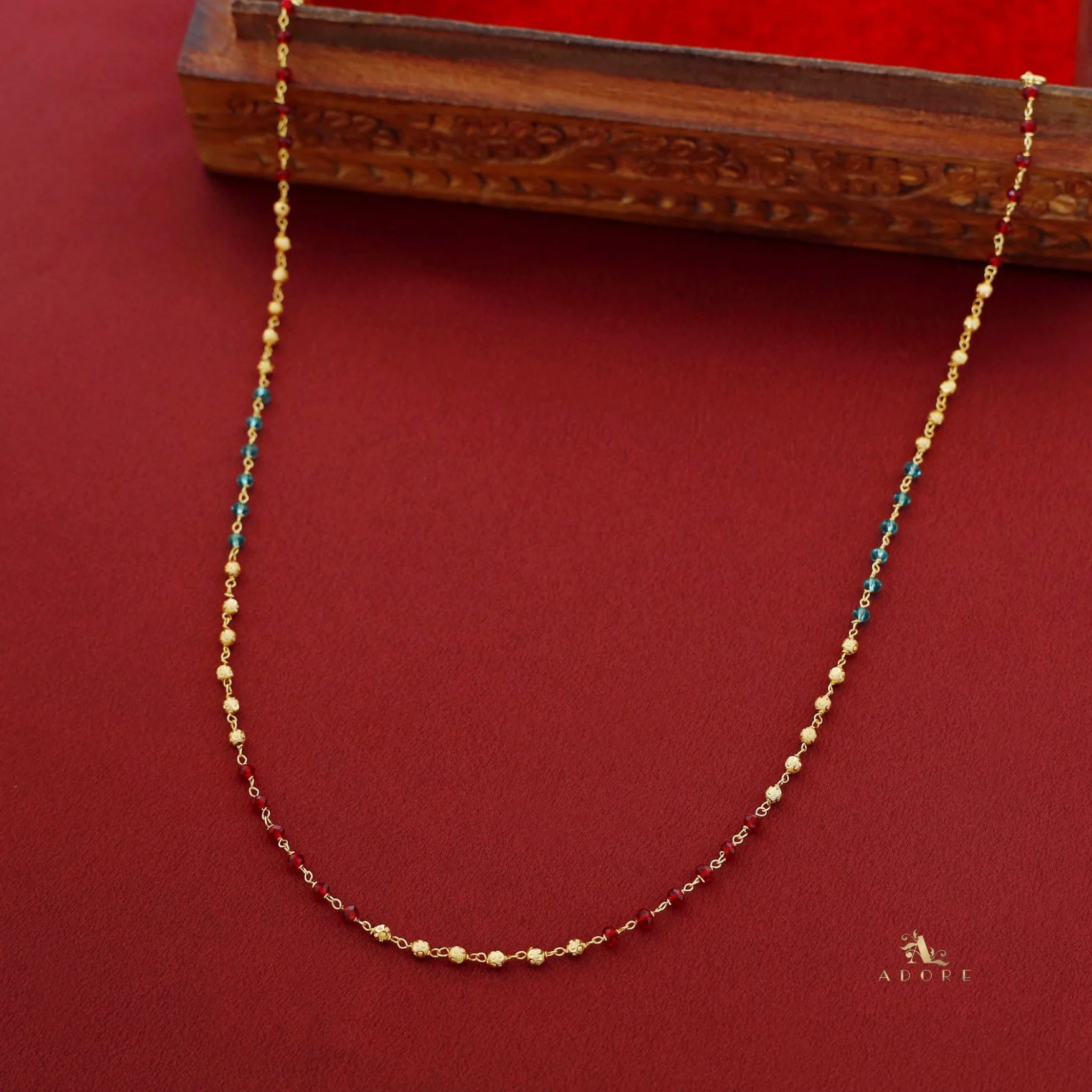 Tenille Single Layer Neckpiece - Image 32