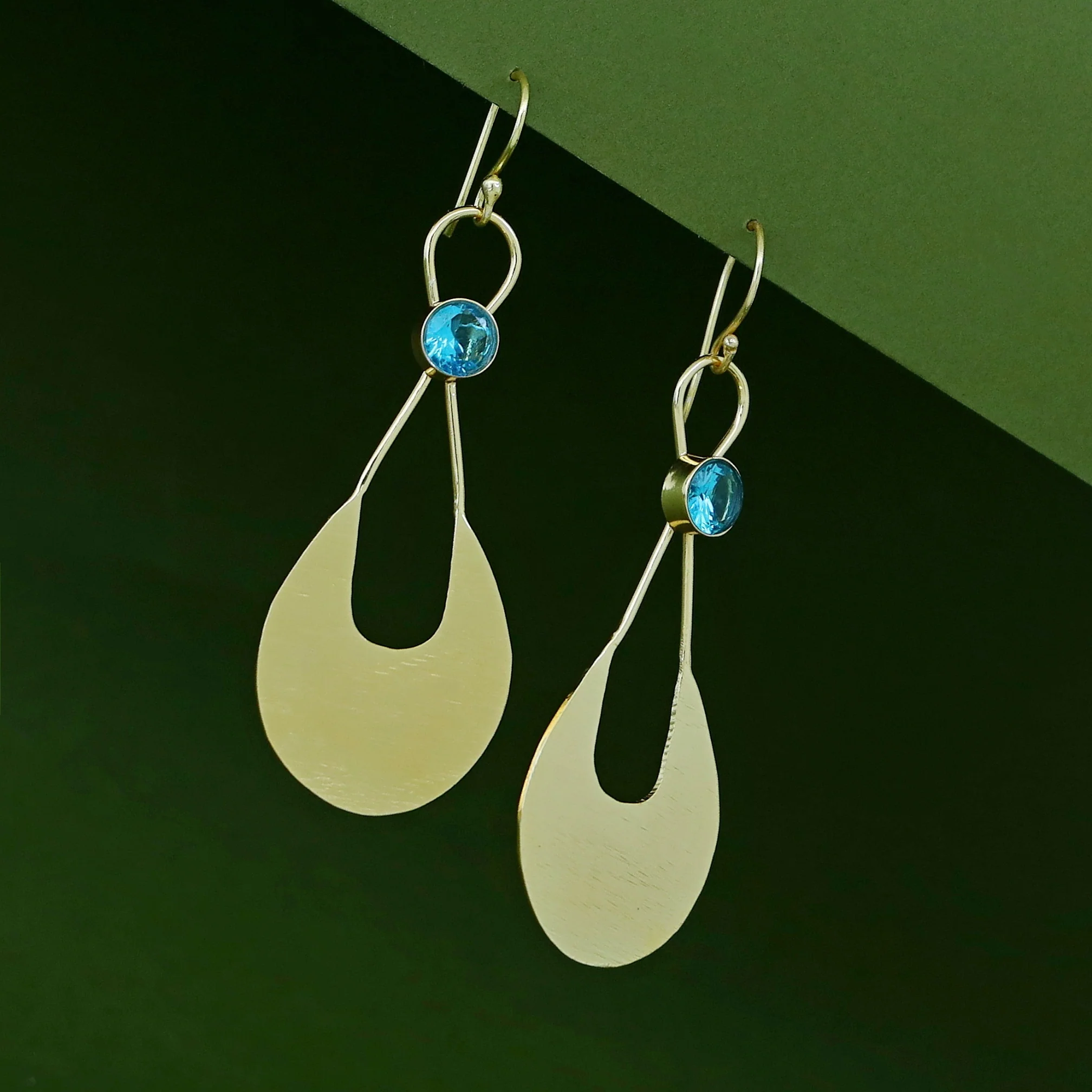 Tessa Golden Textured Glossy Stone Drop - Image 8