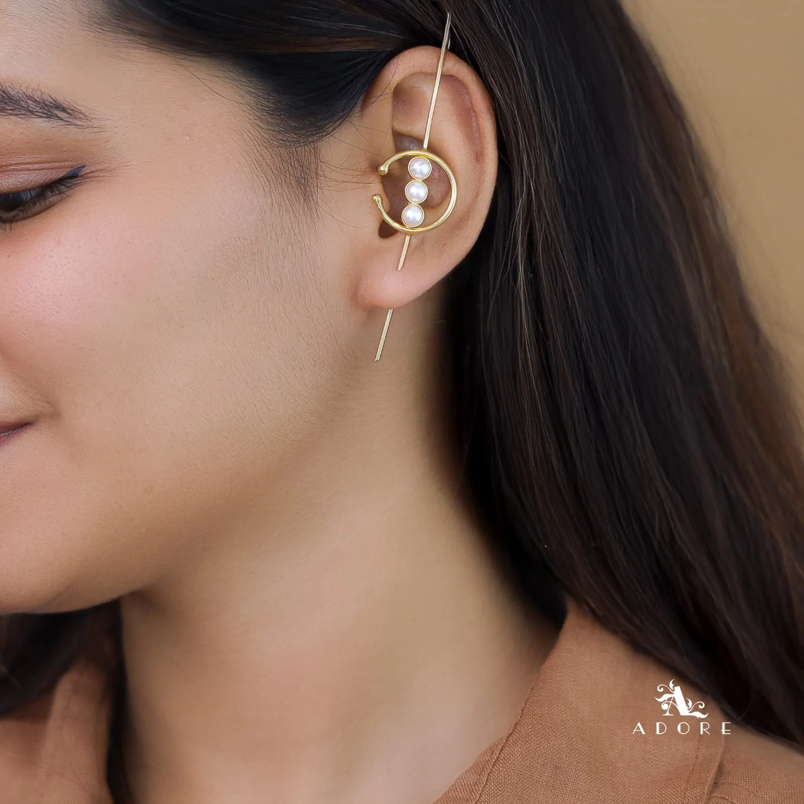 Tessia Golden Tri Pearl Ear-Cuff (Single Piece) - Image 4