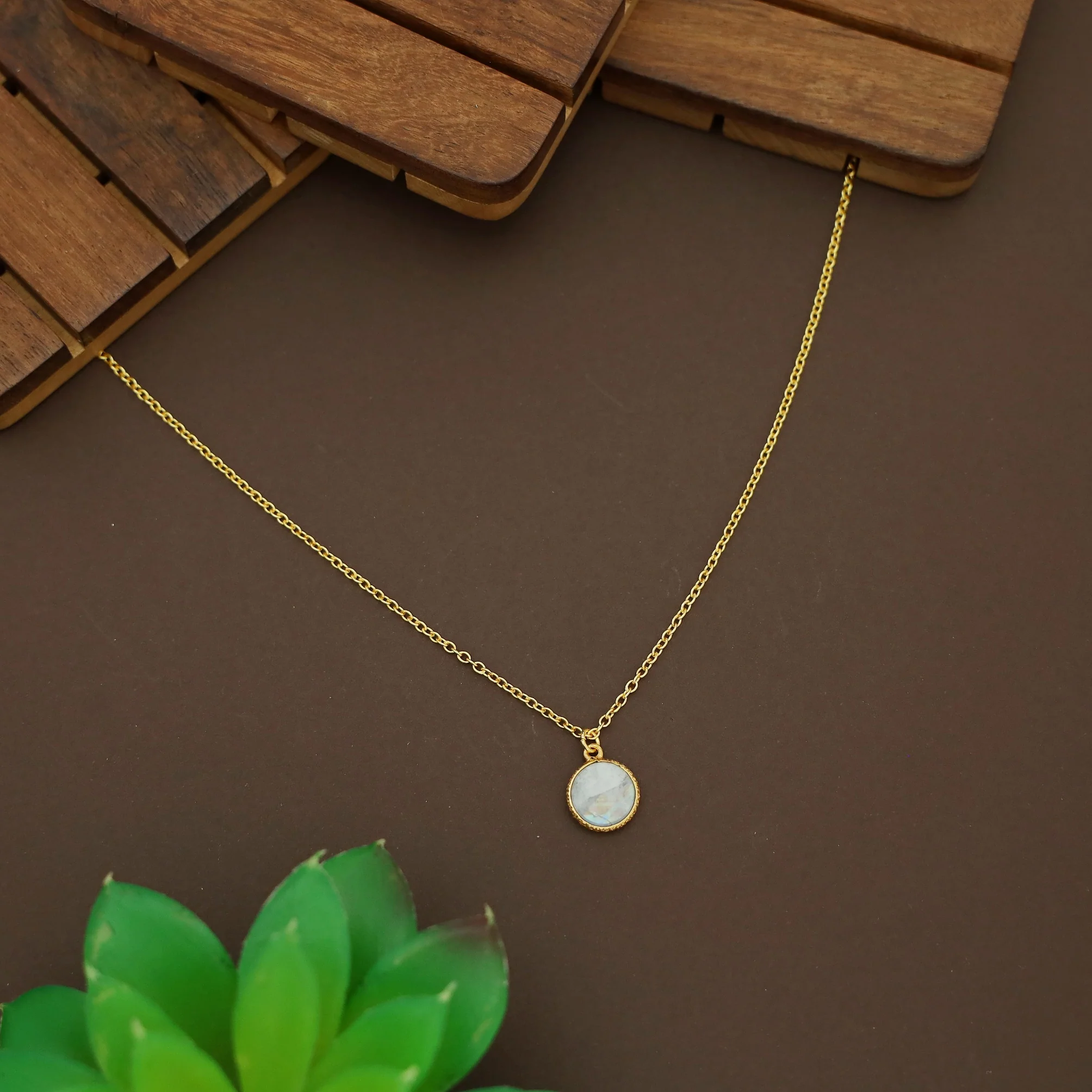 Tessna Simple Round Stone Necklace - Image 6