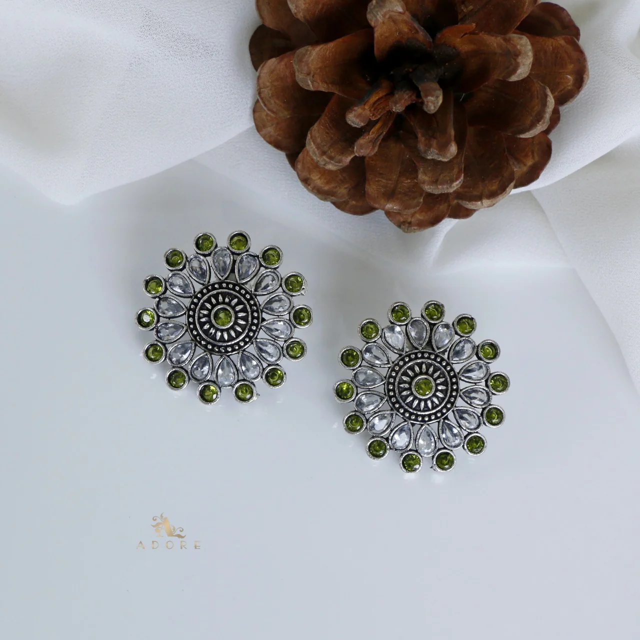 Thamasya Earrings - Image 4