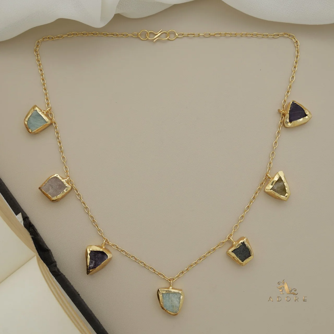 Thinkal 7 Raw Stone Neckpiece - Image 5