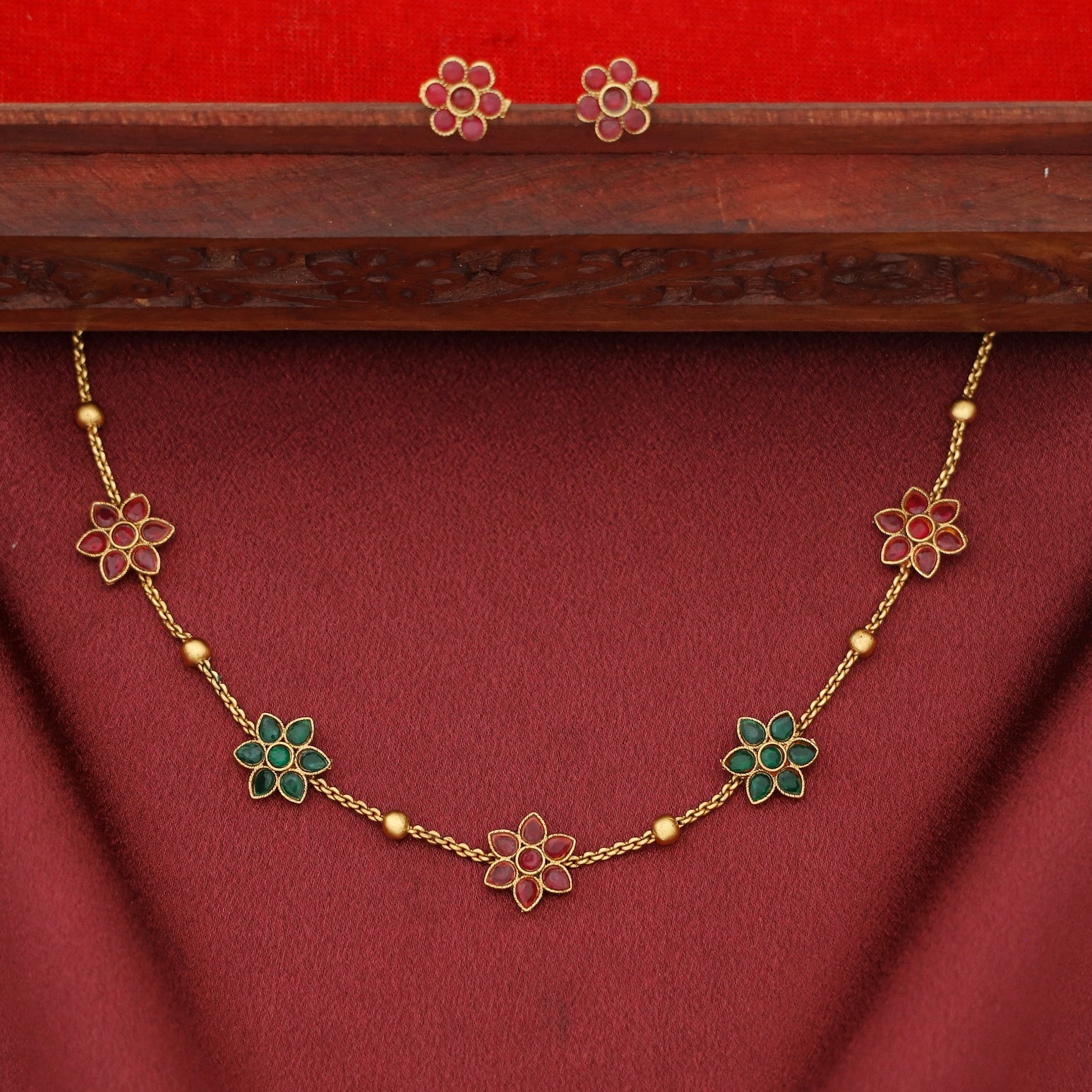 Thridha Golden Ball Flower Choker With Stud - Image 7