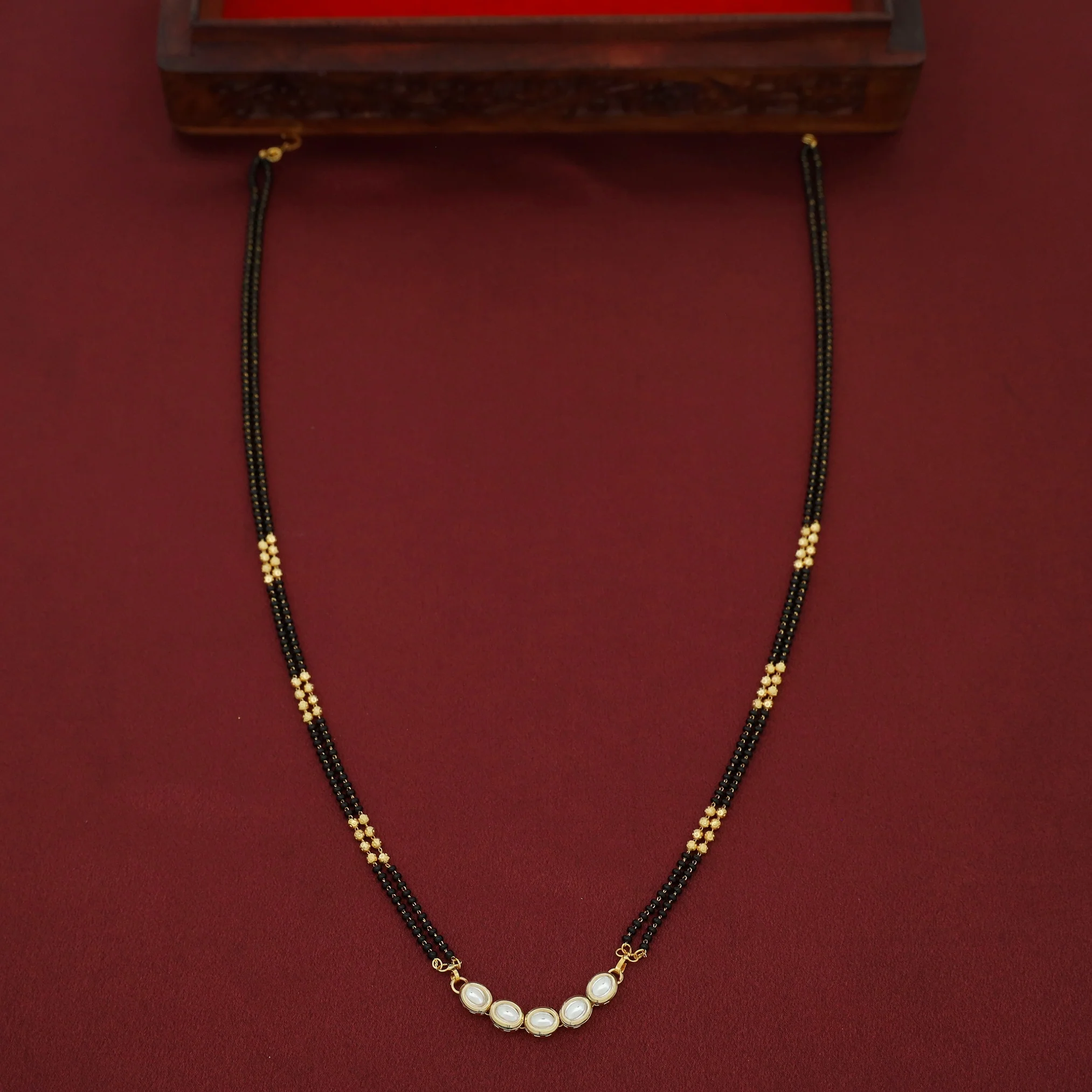 5 Stone Mangalsutra With Earring - Image 7