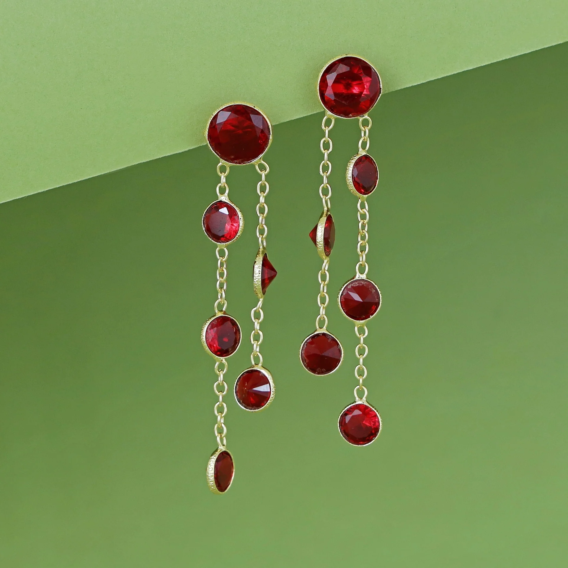 Tiya Golden Round Glossy Stone Earring - Image 14