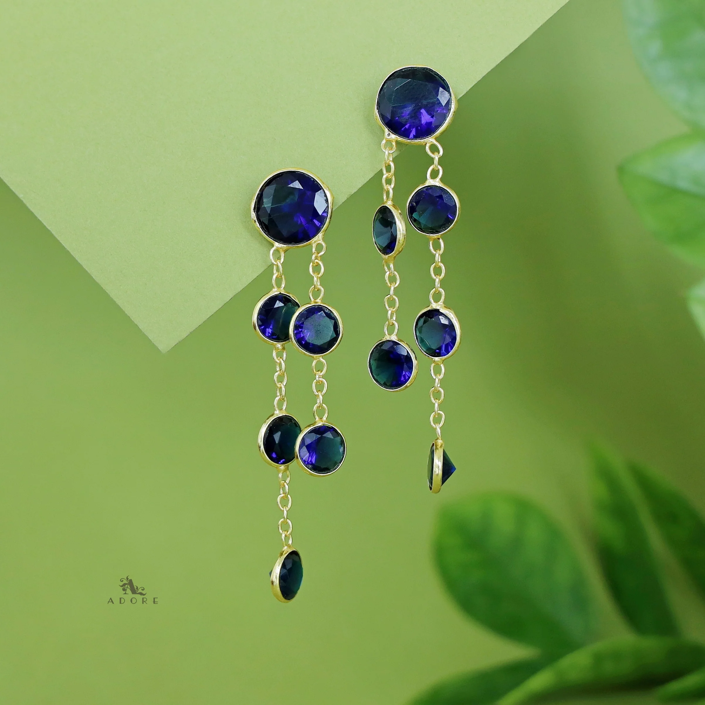 Tiya Golden Round Glossy Stone Earring - Image 4