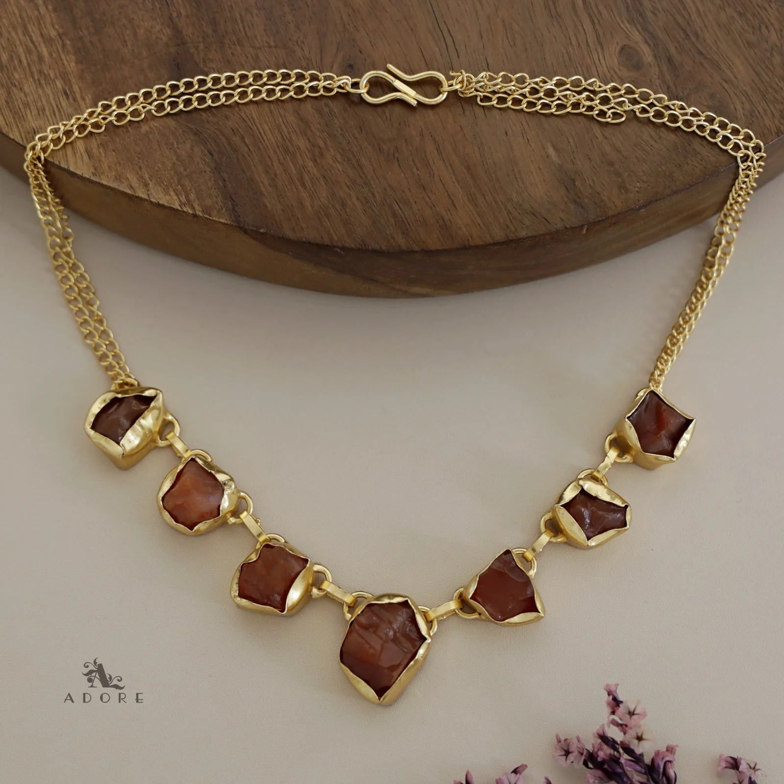 Tiyara Raw Stone Short Neckpiece - Image 11