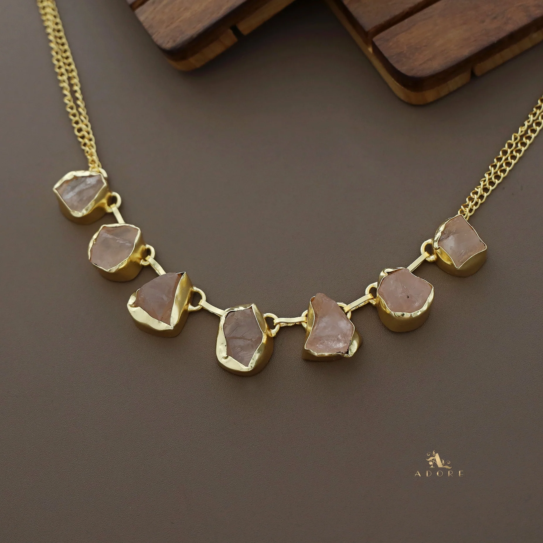 Tiyara Raw Stone Short Neckpiece - Image 13