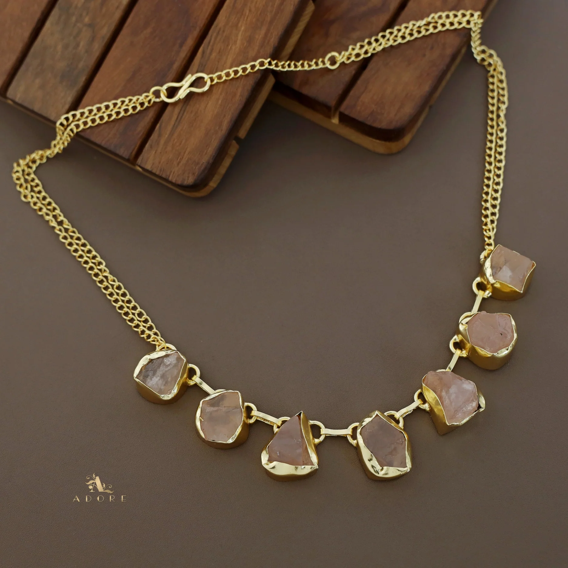 Tiyara Raw Stone Short Neckpiece - Image 14