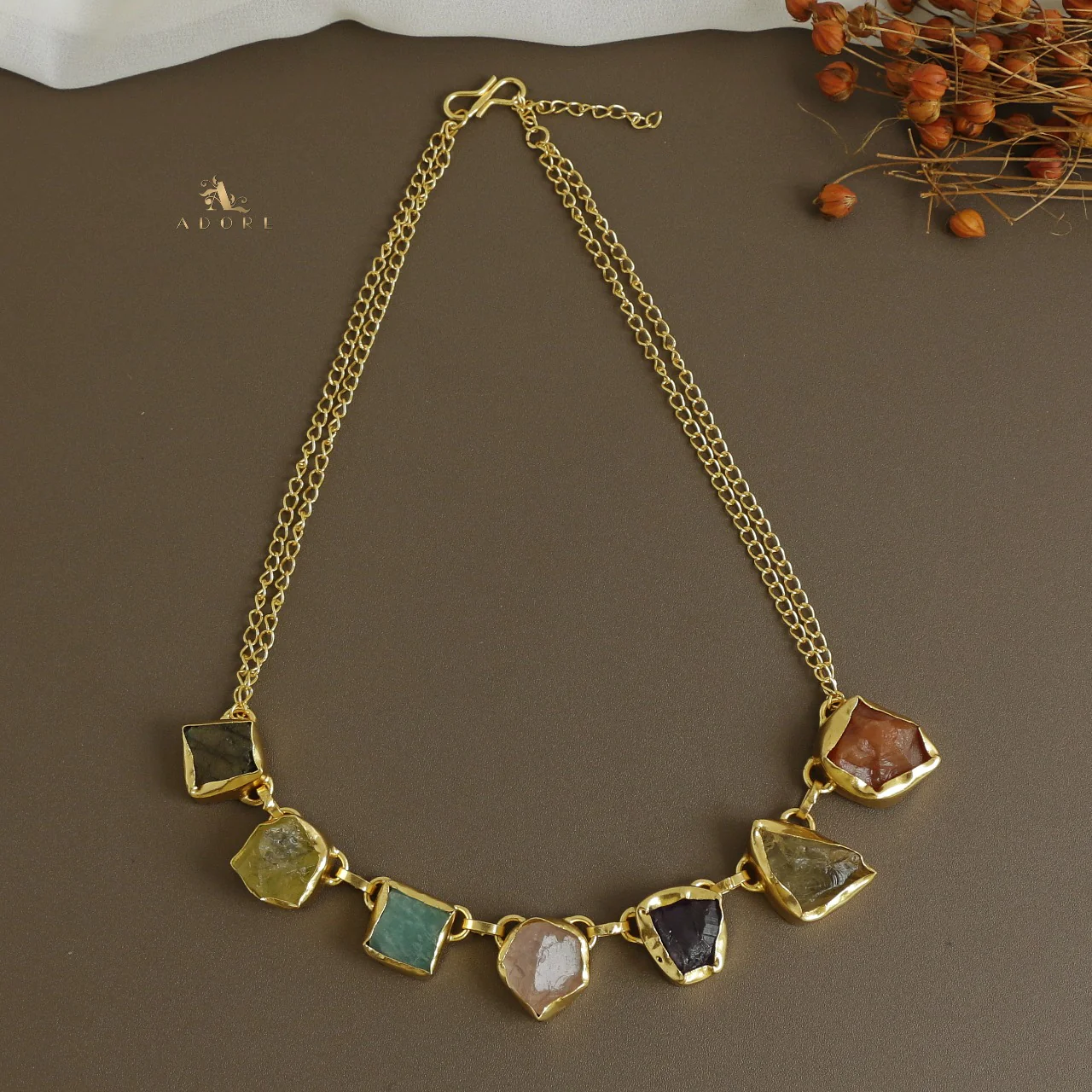 Tiyara Raw Stone Short Neckpiece - Image 7