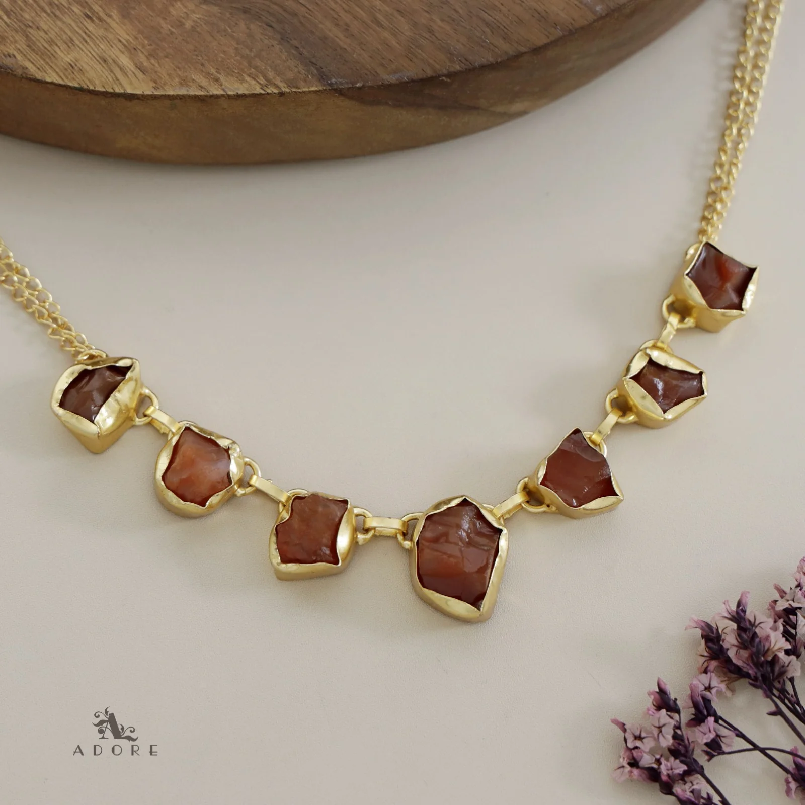 Tiyara Raw Stone Short Neckpiece - Image 9
