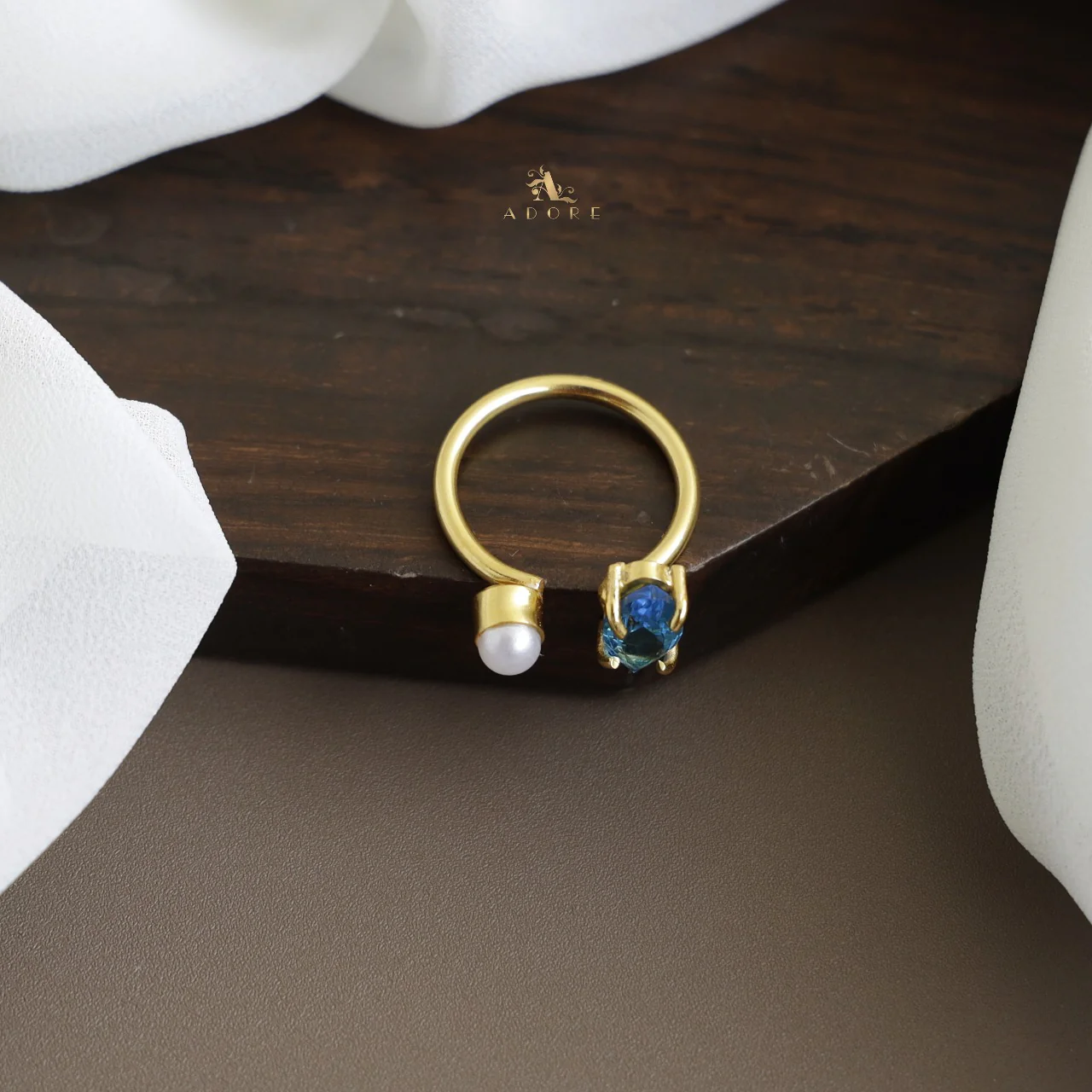 Toivo Glossy With Pearl Ring - Image 12