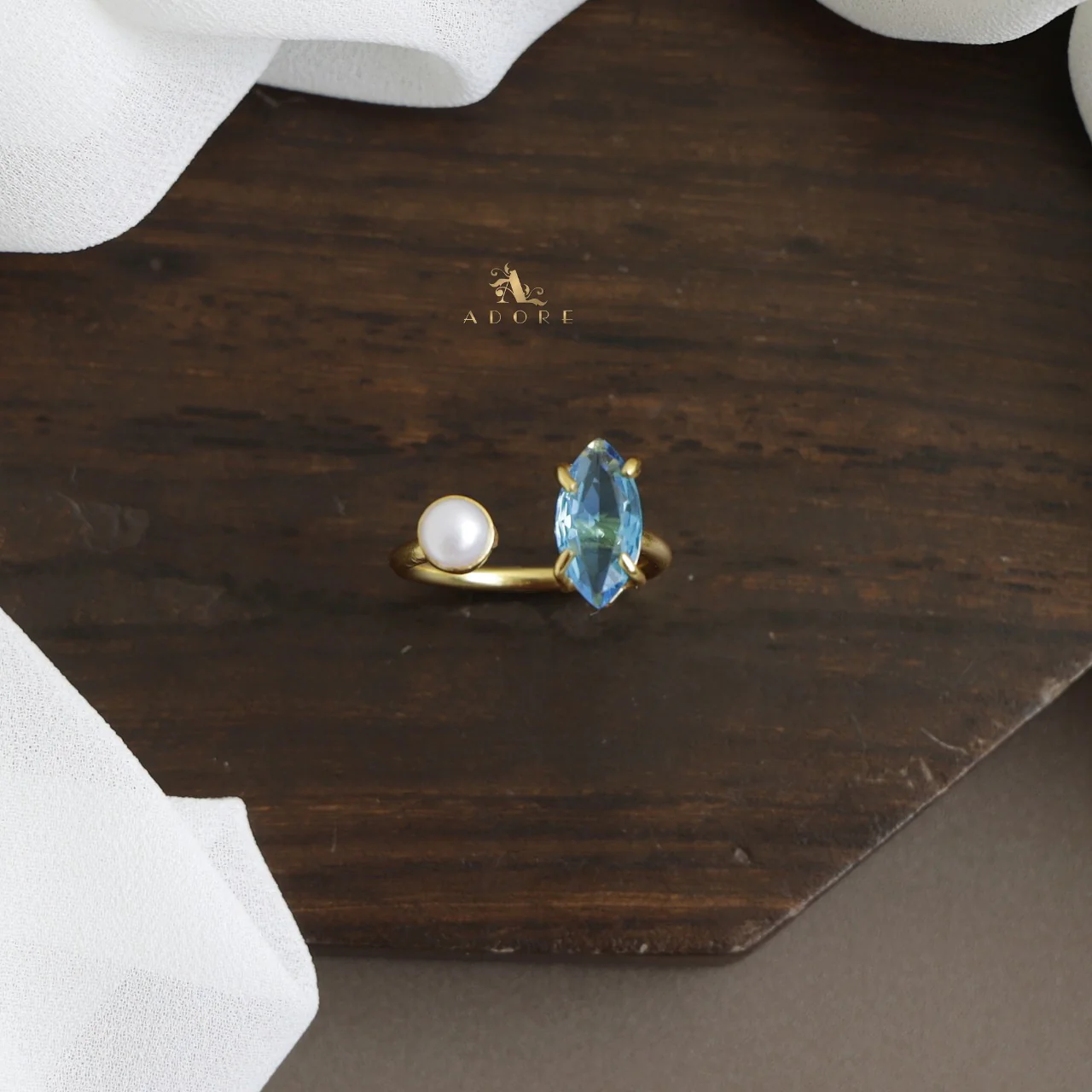Toivo Glossy With Pearl Ring - Image 4