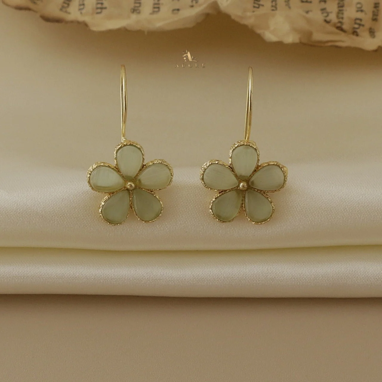 Toya Glossy Flower Drop - Image 10