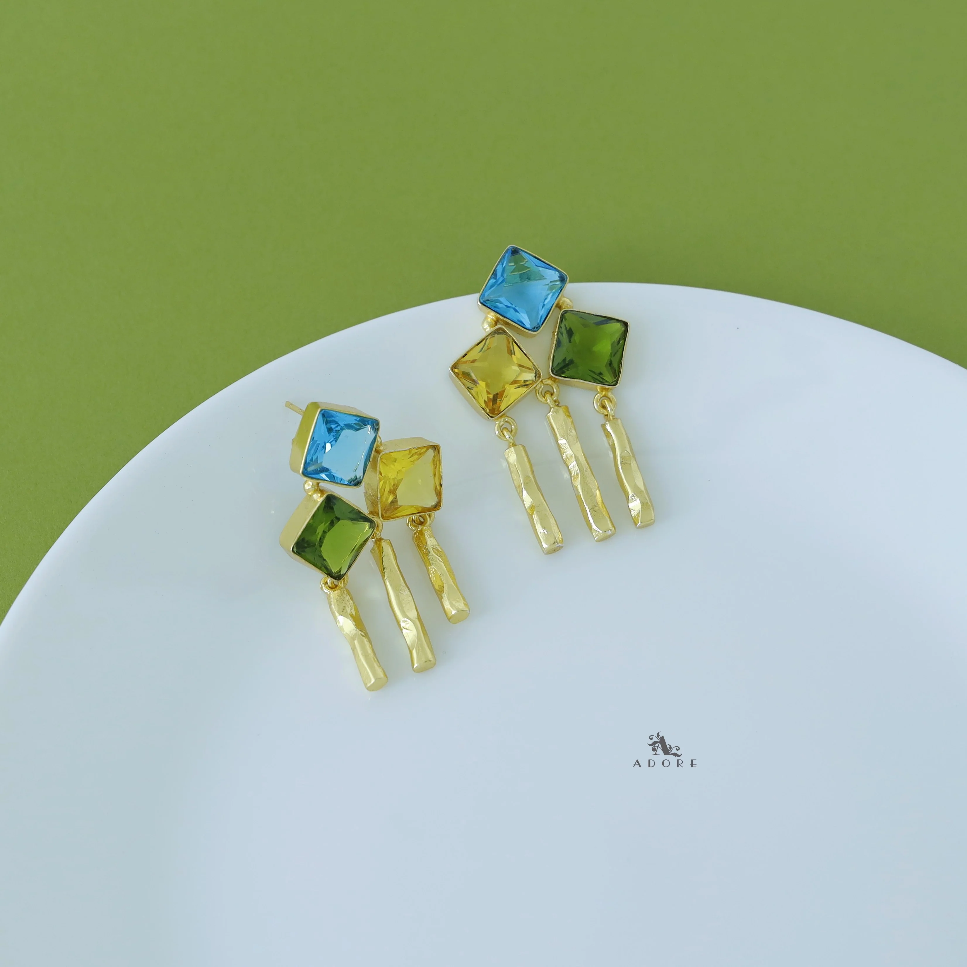 Tri Glossy Diamond Hammered Stick Earring - Image 10