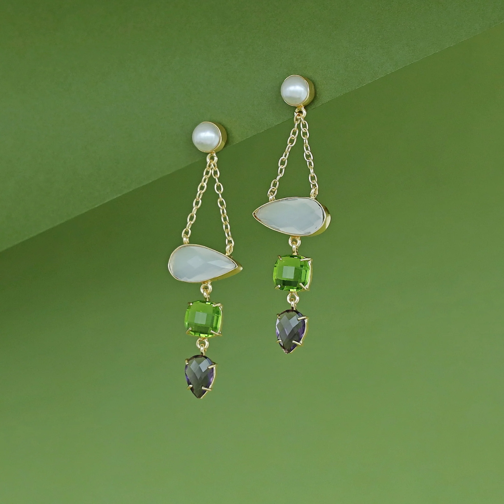 Tri Glossy Pearl Chainy Earring - Image 8