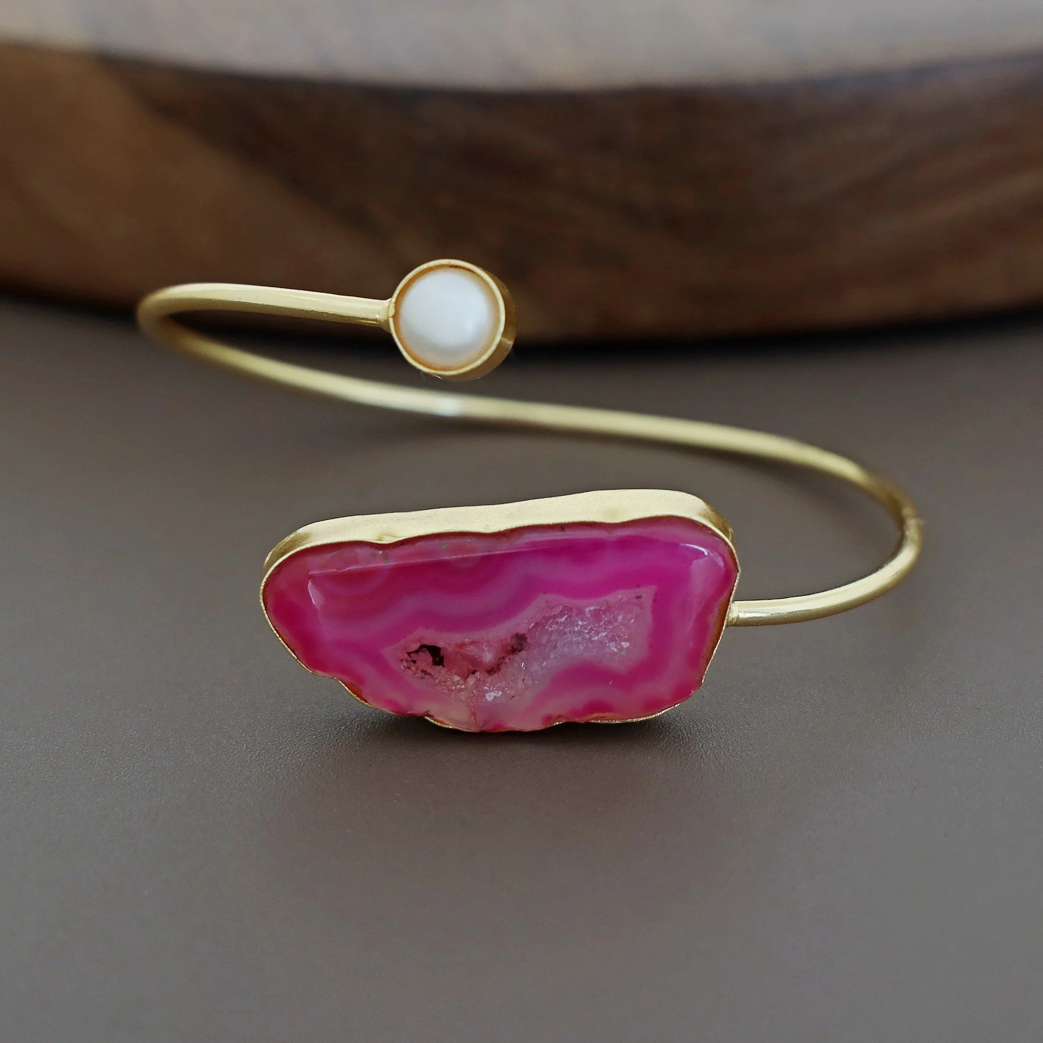 Trish Solar Agate + Pearl Bangle - Image 12