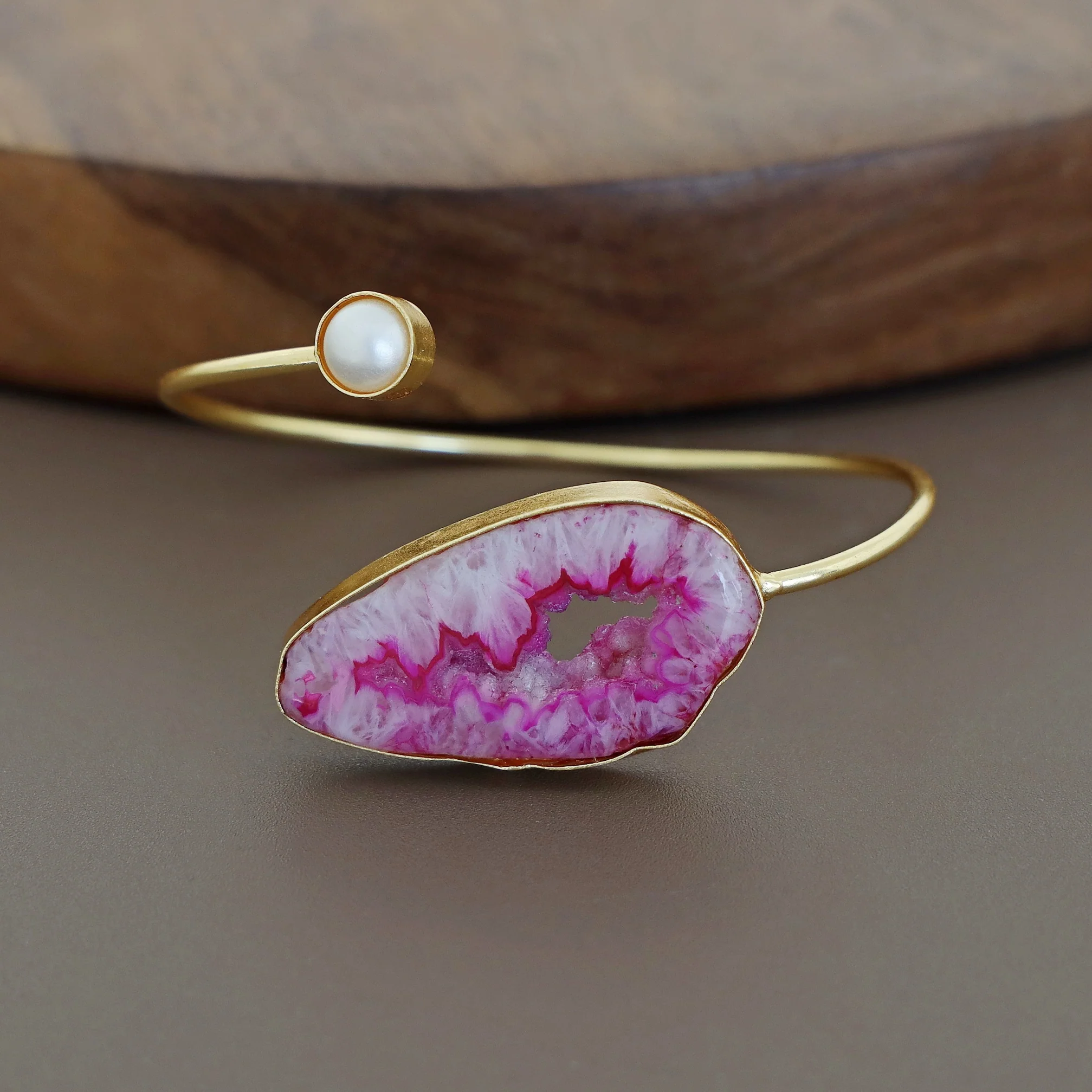 Trish Solar Agate + Pearl Bangle - Image 16