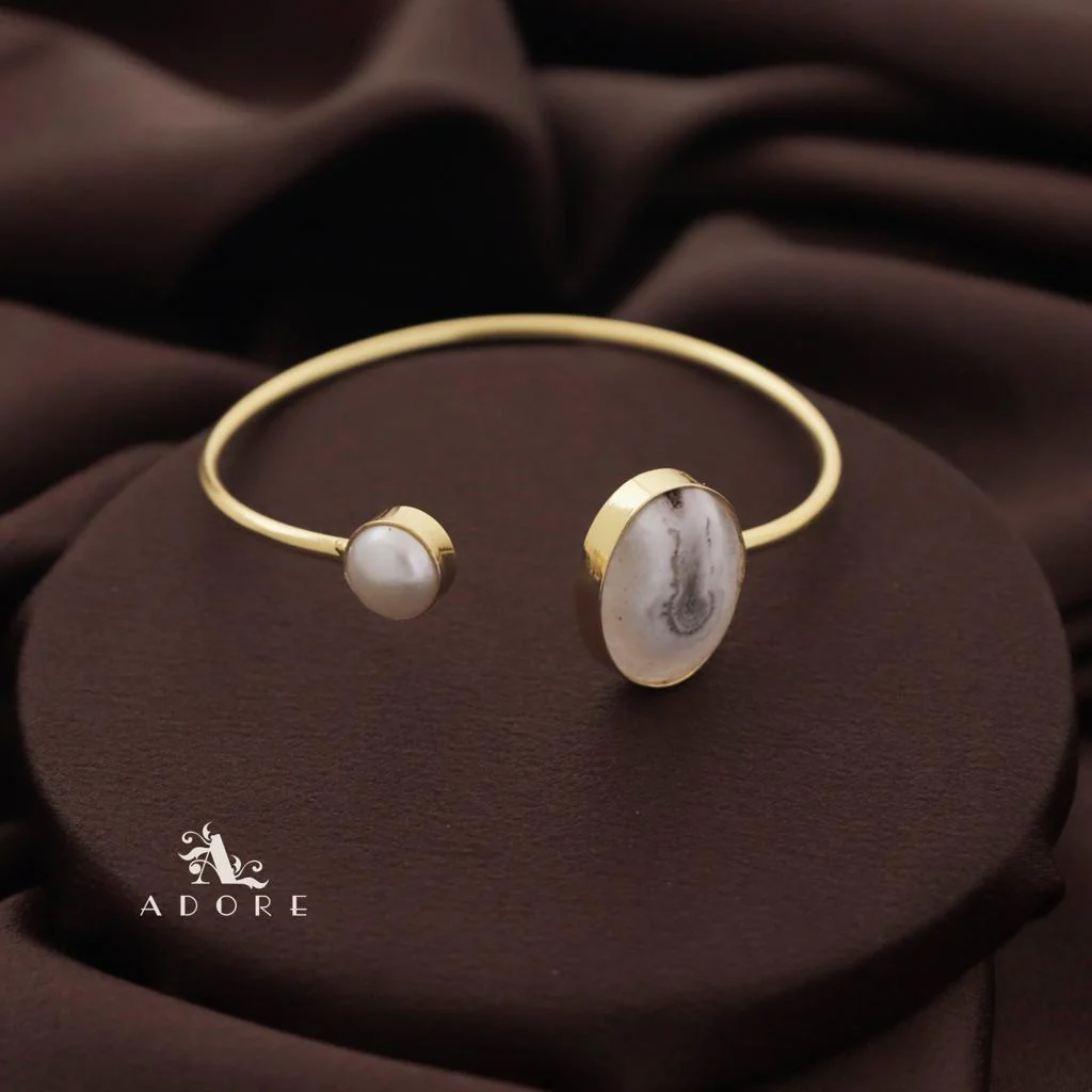 Trish Solar Agate + Pearl Bangle - Image 25