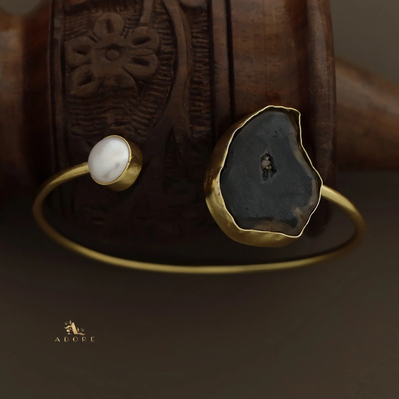 Trish Solar Agate + Pearl Bangle - Image 30