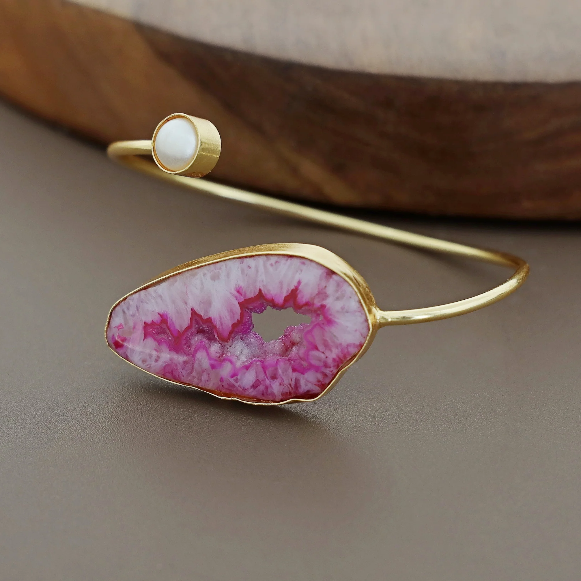 Trish Solar Agate + Pearl Bangle - Image 6