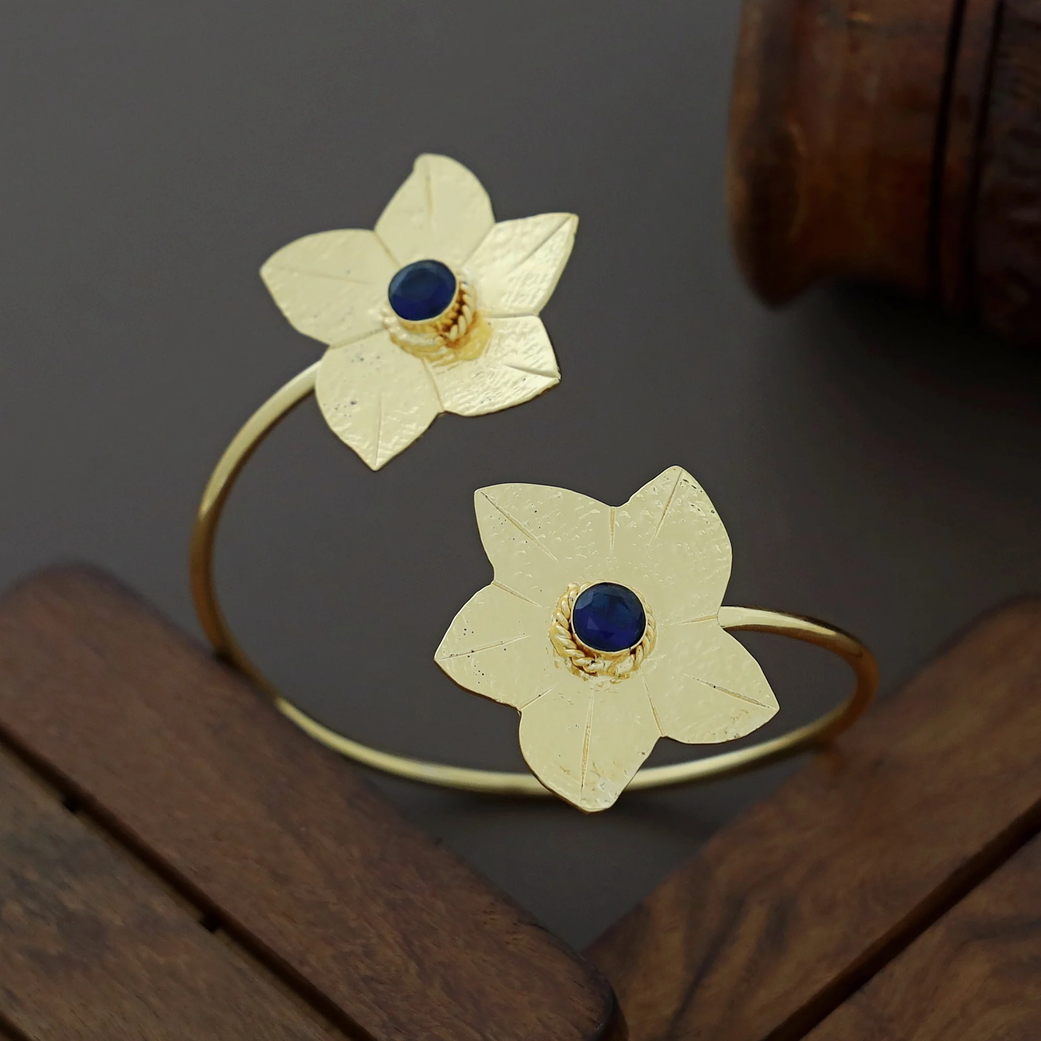 Azia Dual Floral Golden Textured Bangle - Image 2
