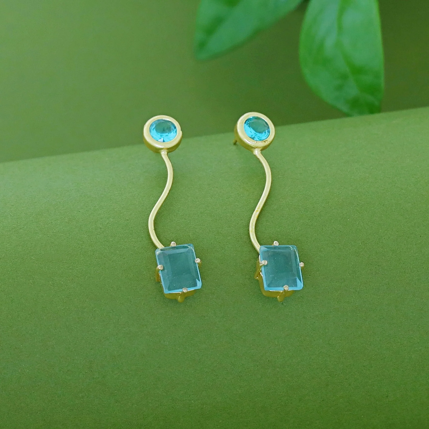 Tusharika Golden Wavy Glossy Earring - Image 7