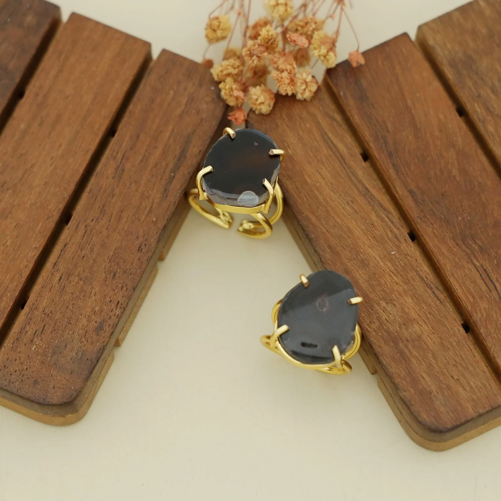 Two Layer Agate Claw Ring - Image 50