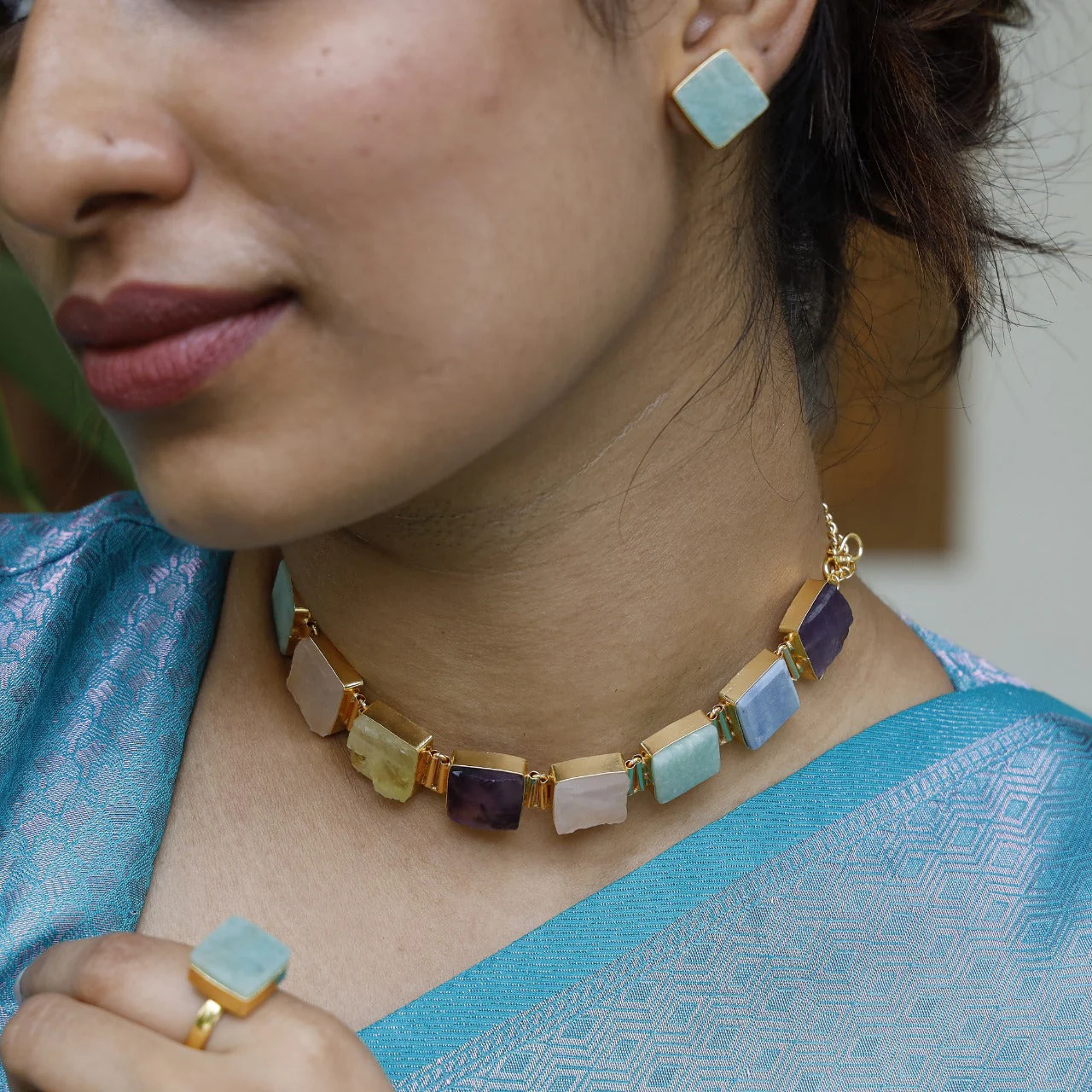Unique 3 in 1 Square Choker Combo Set - Image 17