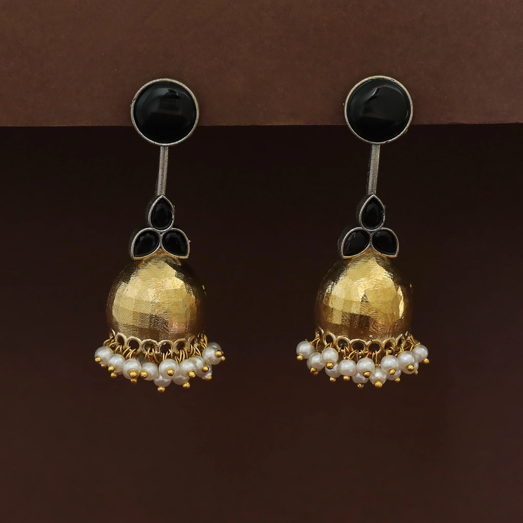 Vaida Dual Tone Circle Half Jhumka Cluster Pearl Earring - Image 7