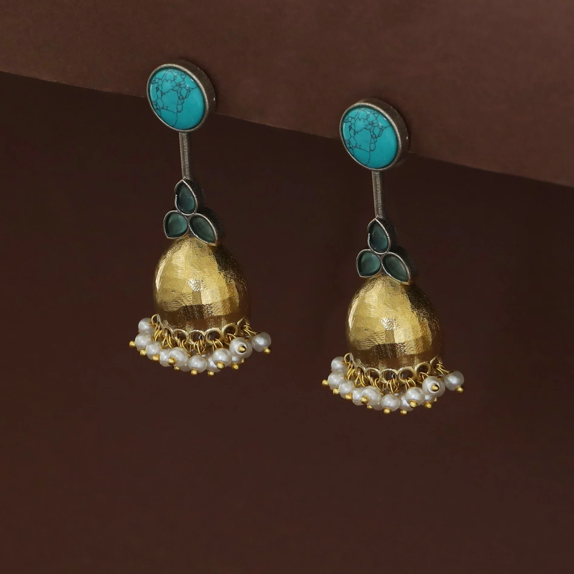 Vaida Dual Tone Circle Half Jhumka Cluster Pearl Earring - Image 9