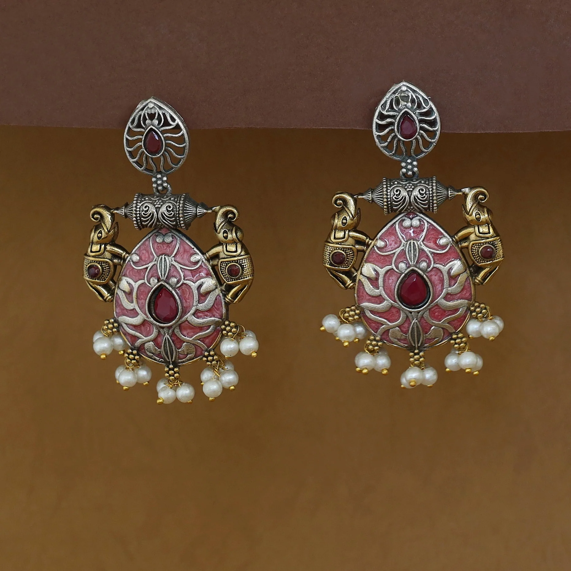 Vaishakhi Airavat Drop Pearl Earring - Image 2
