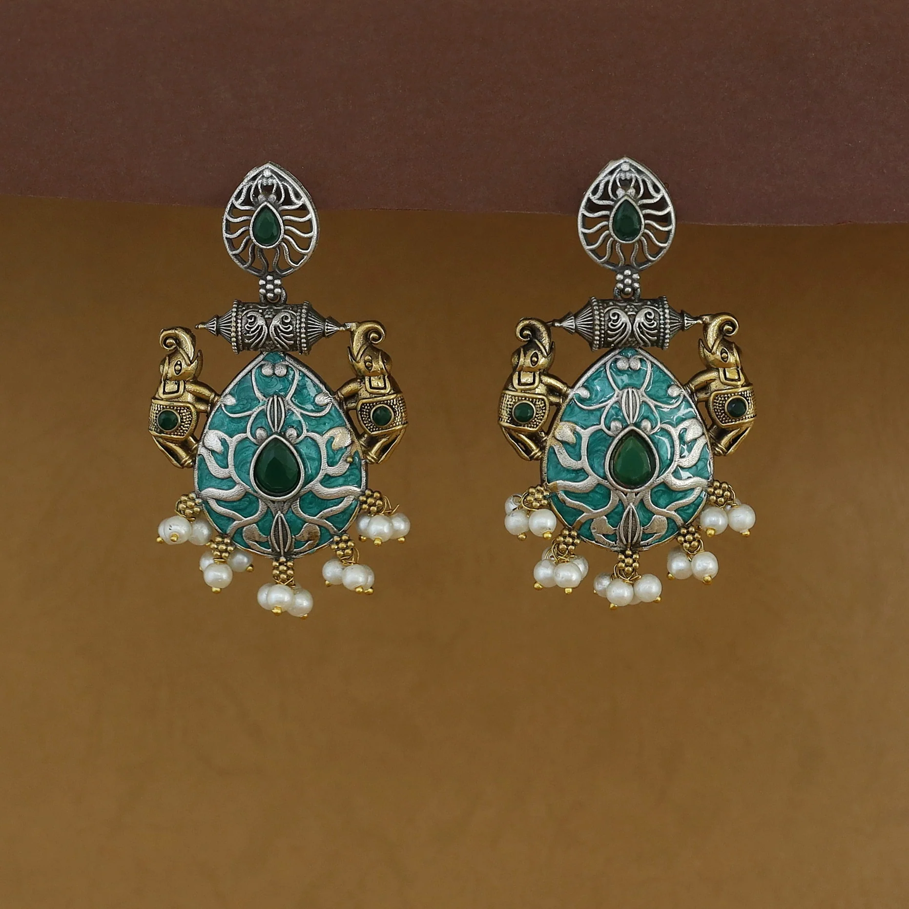 Vaishakhi Airavat Drop Pearl Earring - Image 3