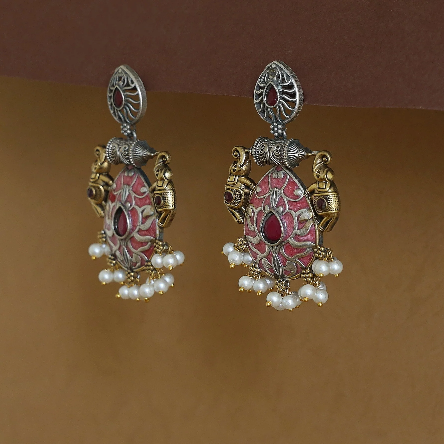 Vaishakhi Airavat Drop Pearl Earring - Image 5
