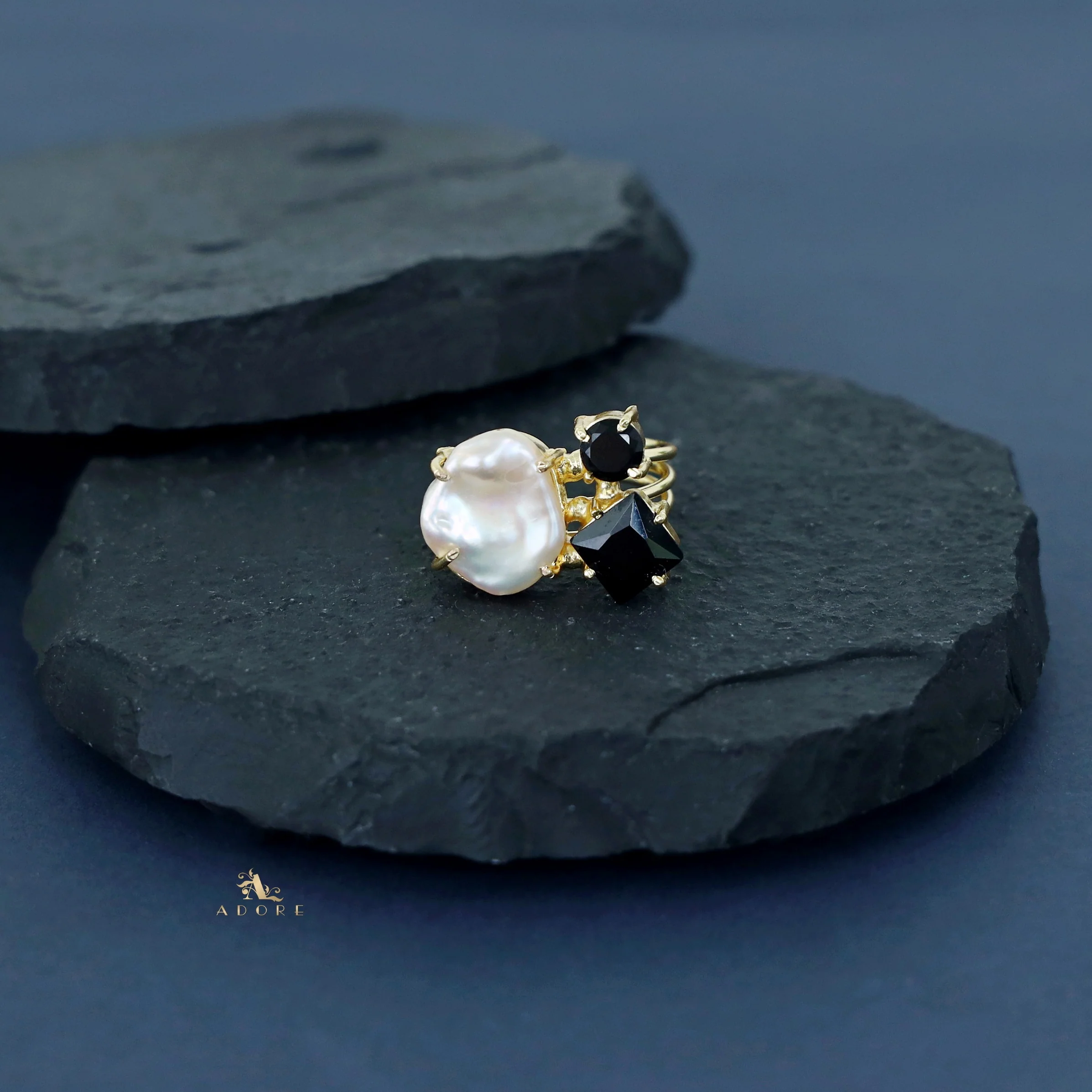 Vajra Glossy Stone Baroque Ring - Image 5