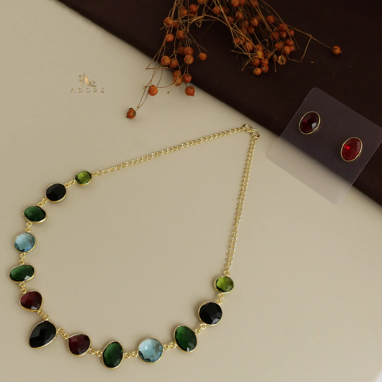 Vanity Lightweight Neckpiece + Studs (Colour Options) - Image 15