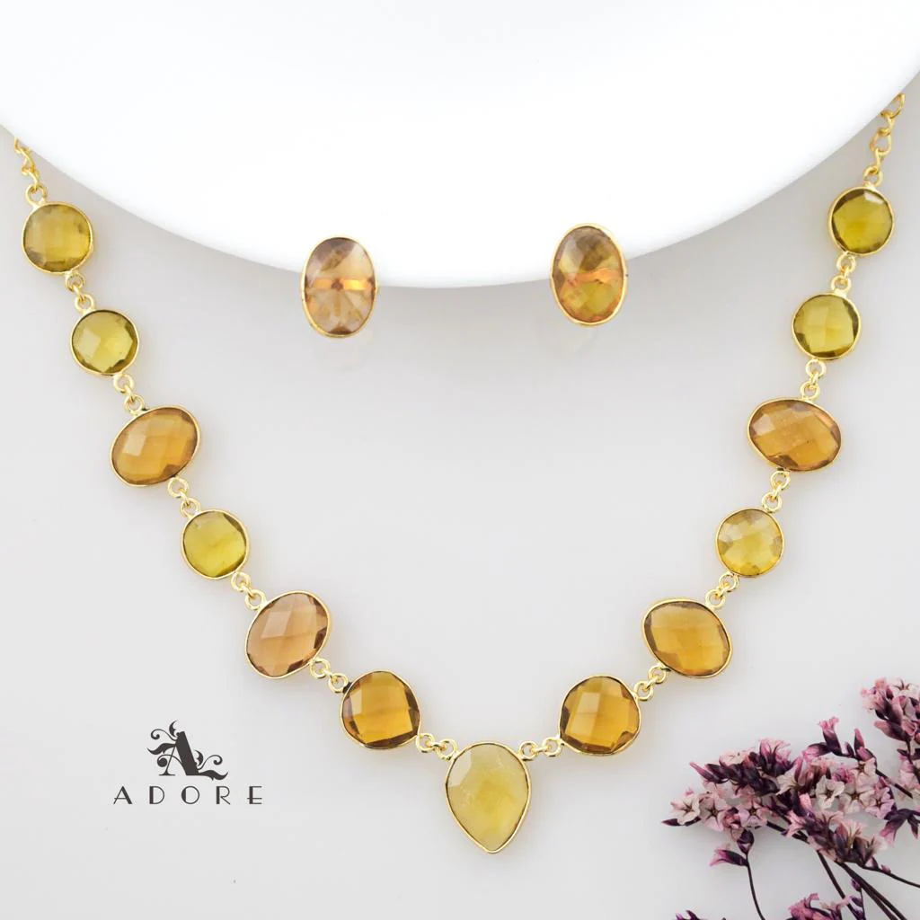Vanity Lightweight Neckpiece + Studs (Colour Options) - Image 31