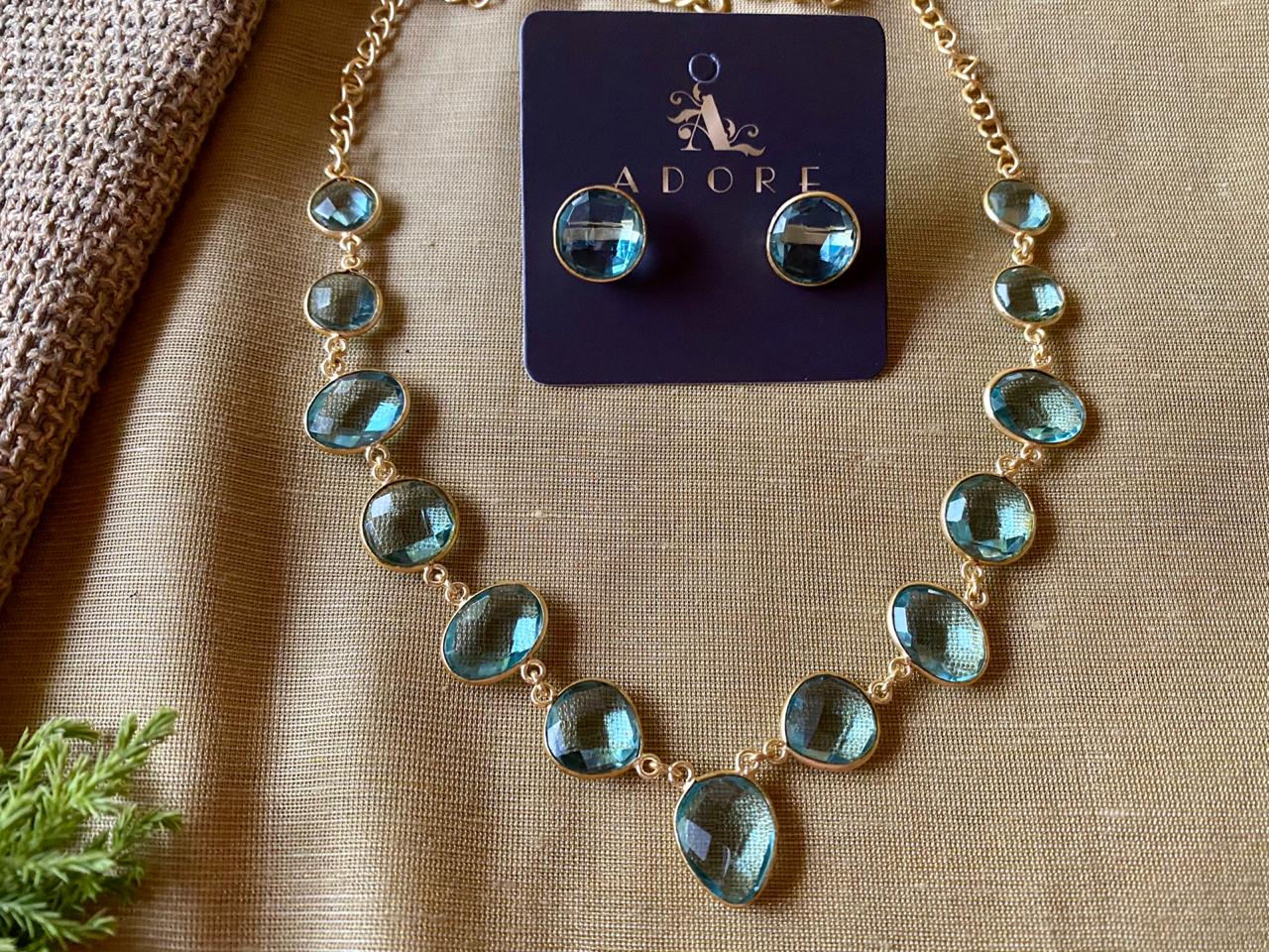 Vanity Lightweight Neckpiece + Studs (Colour Options) - Image 6