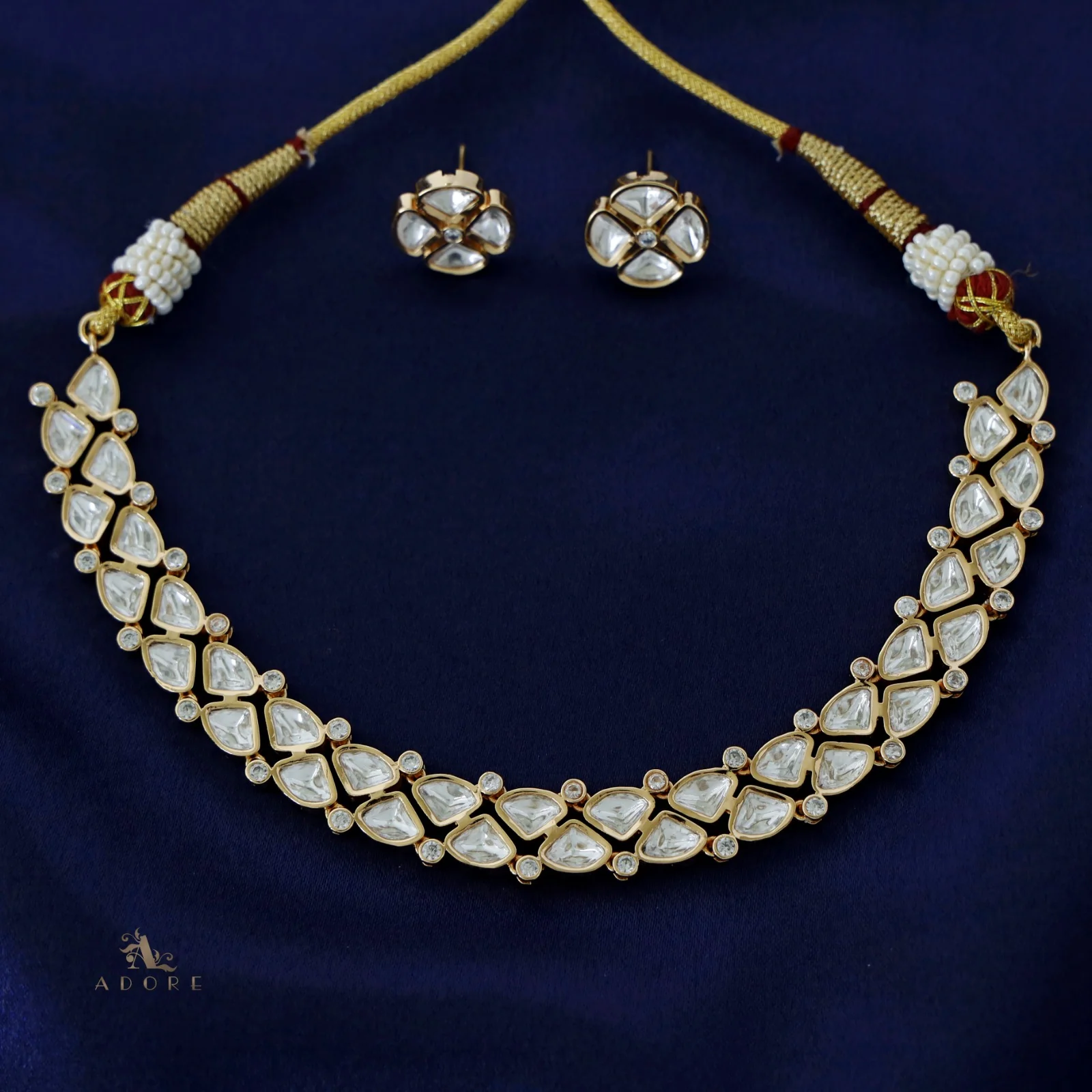 Vardhmanya Premium Polki Kundan Short Neckpiece with Stud - Image 5