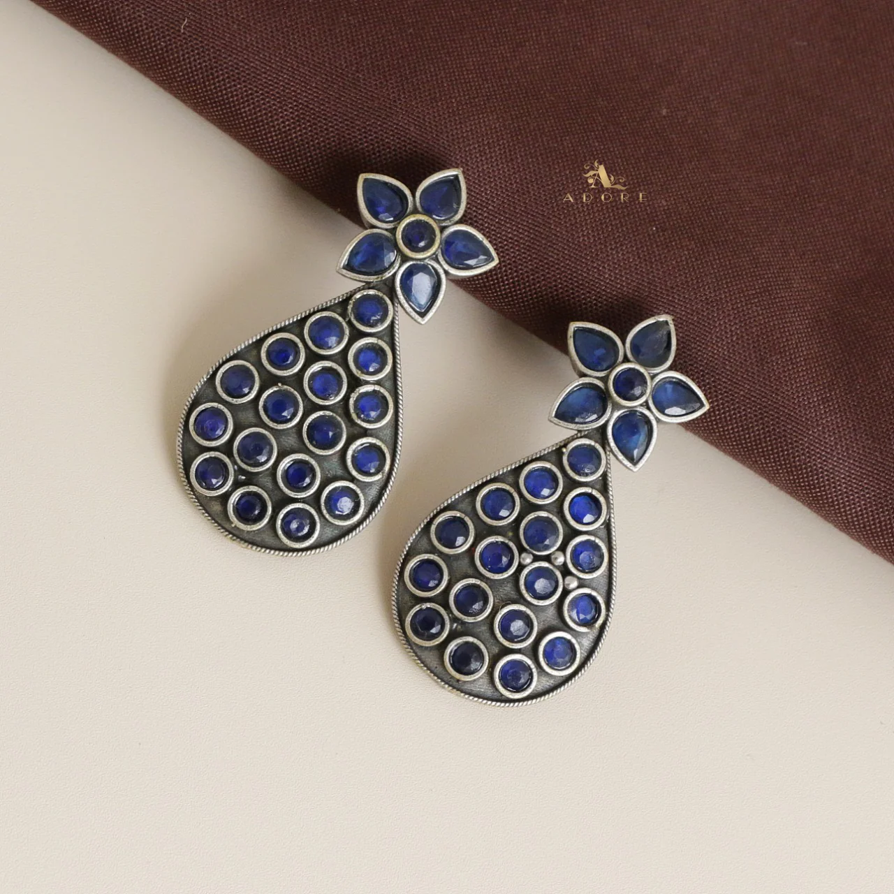 Varna Dew Drop Earring - Image 11