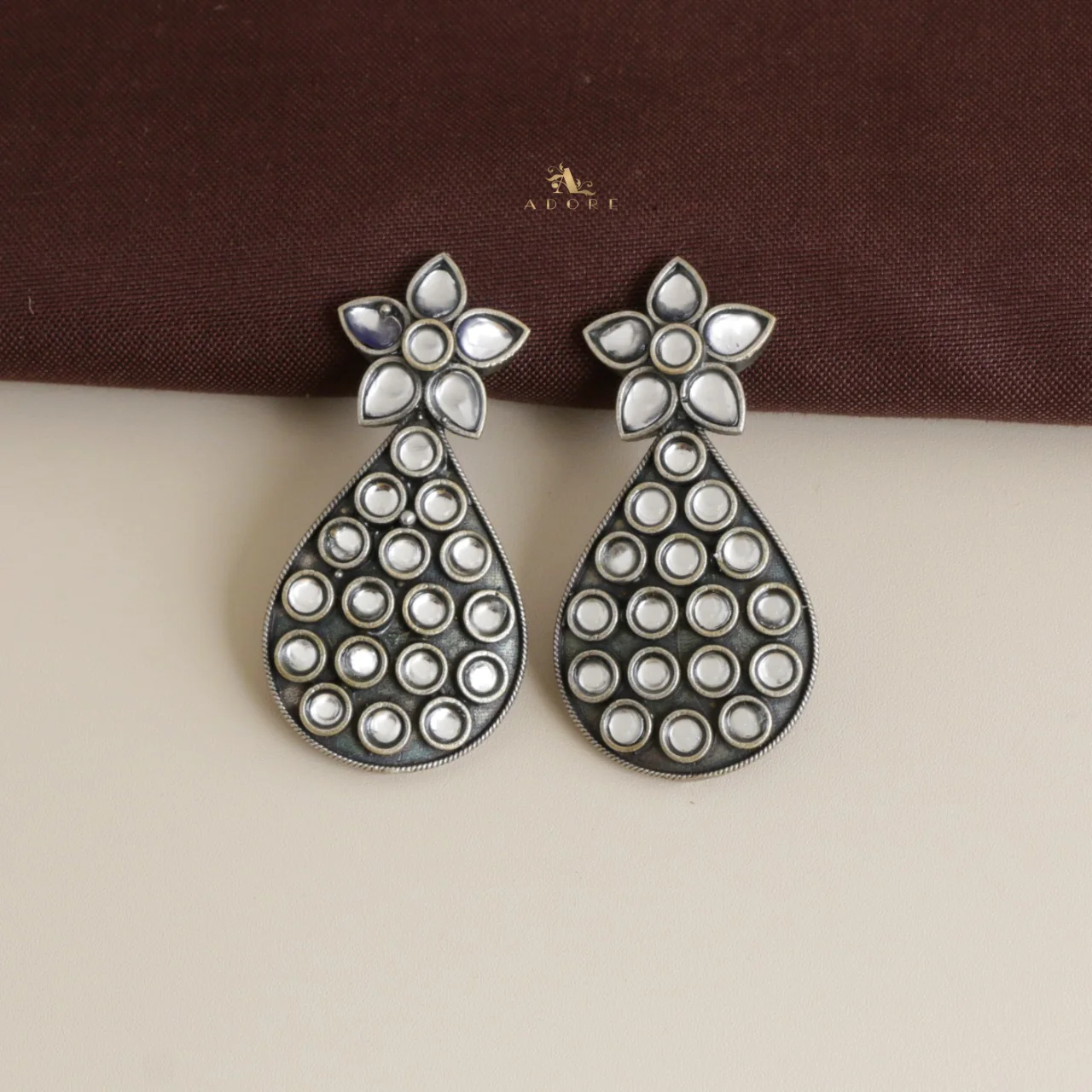 Varna Dew Drop Earring - Image 20