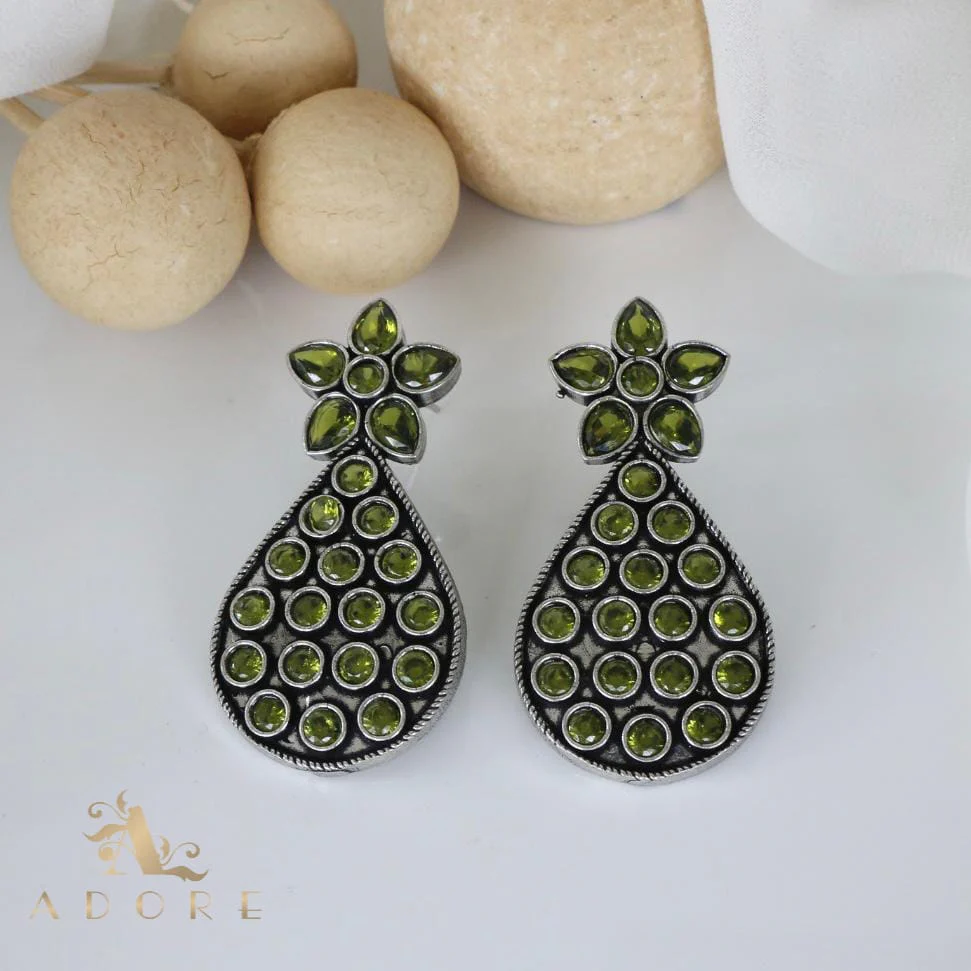 Varna Dew Drop Earring - Image 6