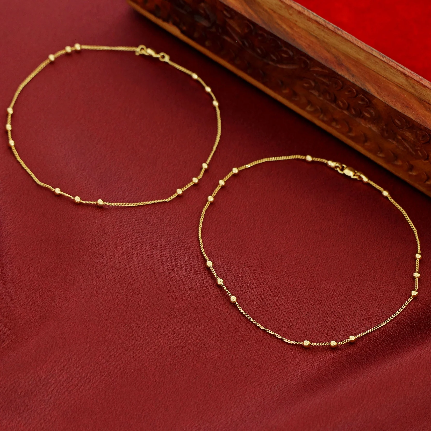 Vasudha Golden ball Anklet - Image 3