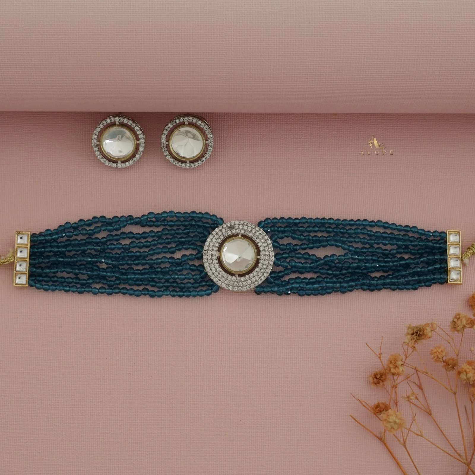 Vasvi Polki Kundan Choker With Earring - Image 4