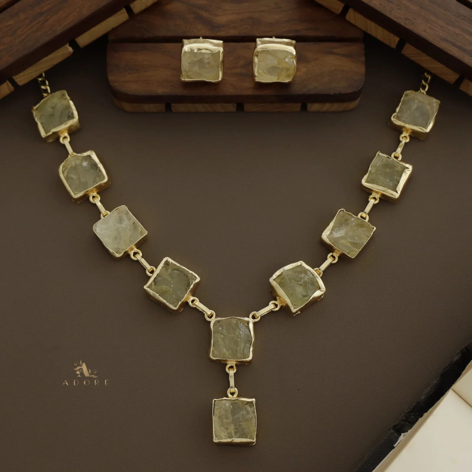 Velora Square Raw Stone Neckpiece With Stud - Image 11