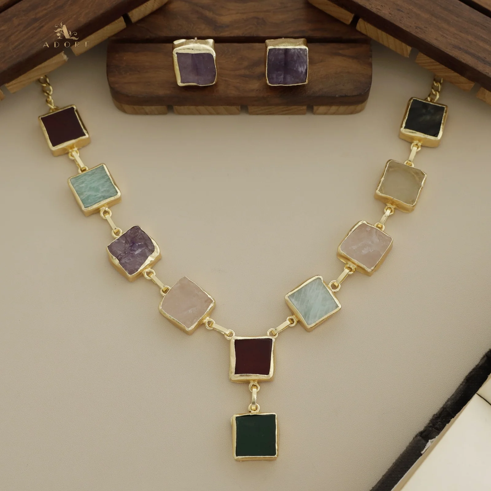Velora Square Raw Stone Neckpiece With Stud - Image 14